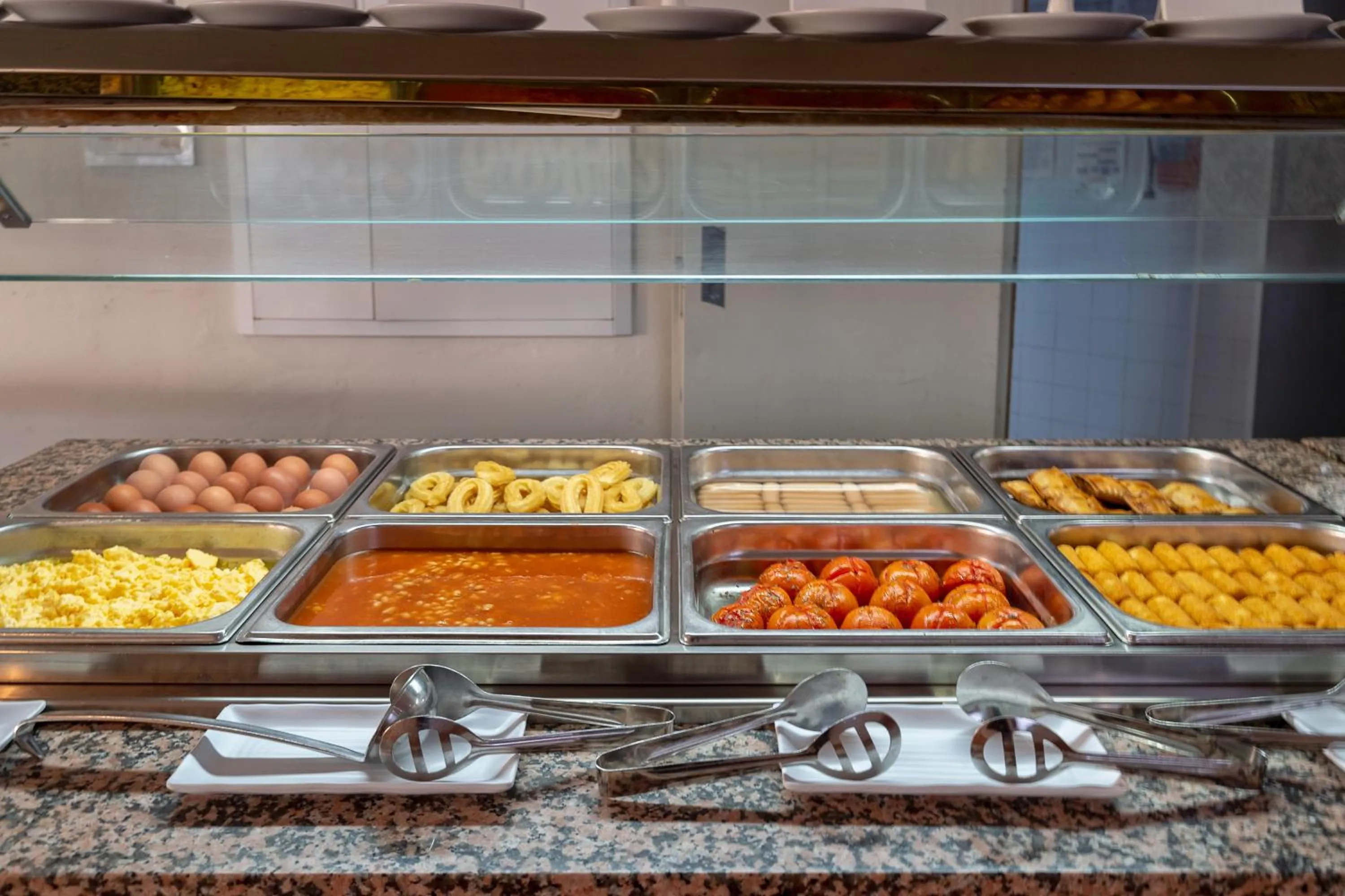 Buffet breakfast in Hotel Siroco - Adults Only 18