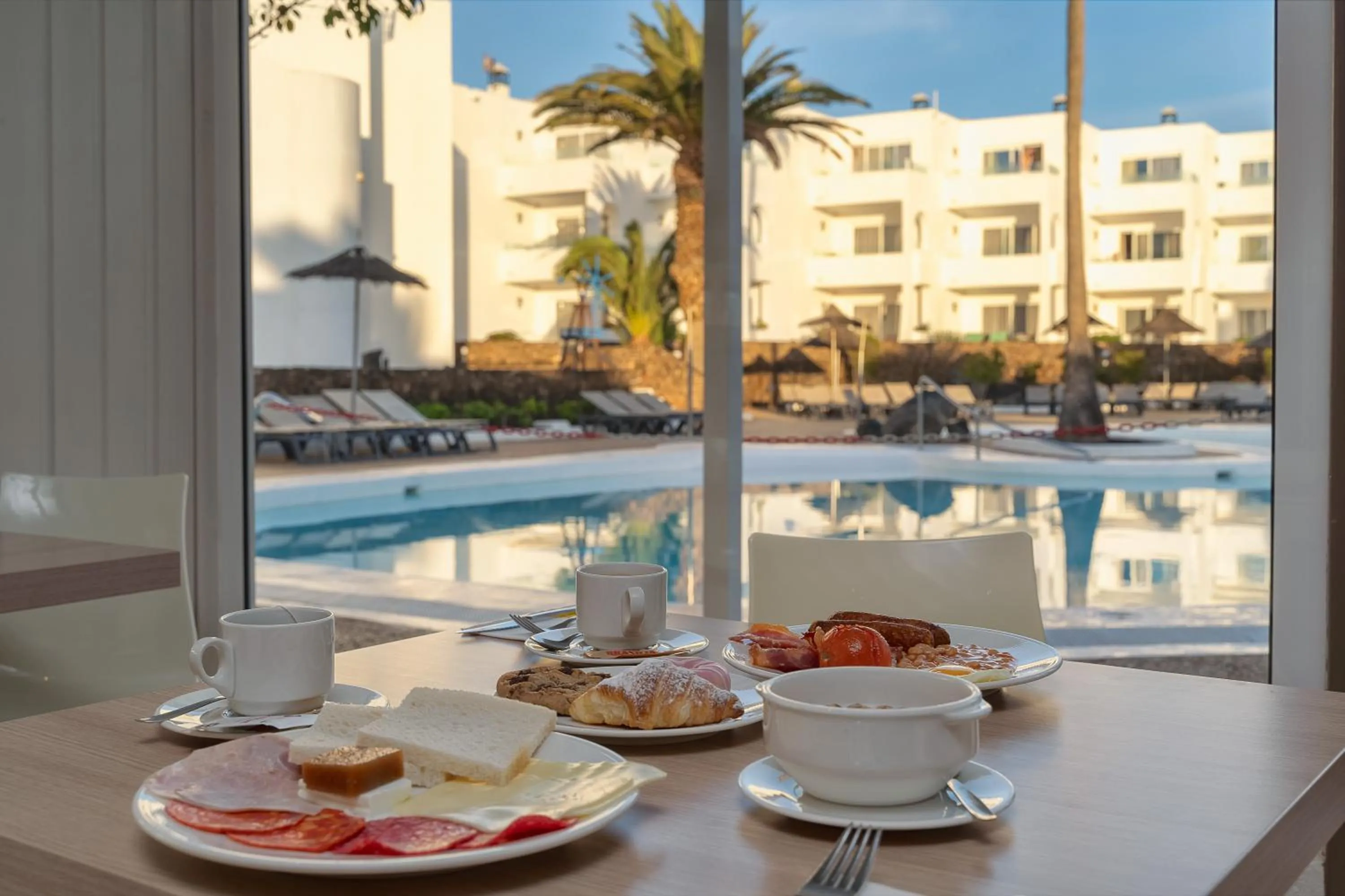 Buffet breakfast in Hotel Siroco - Adults Only 18