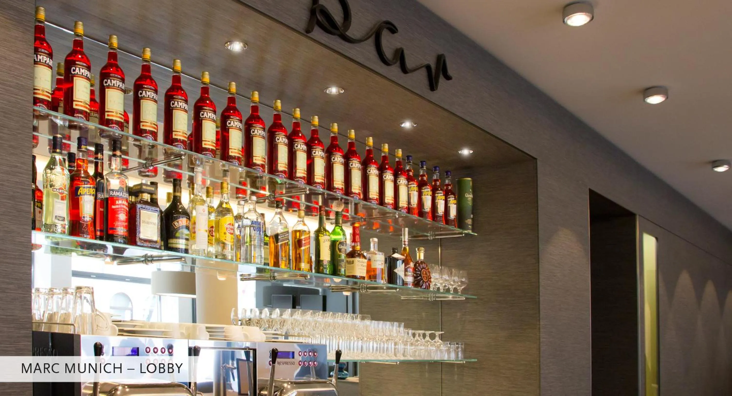 Lounge or bar in Marc München