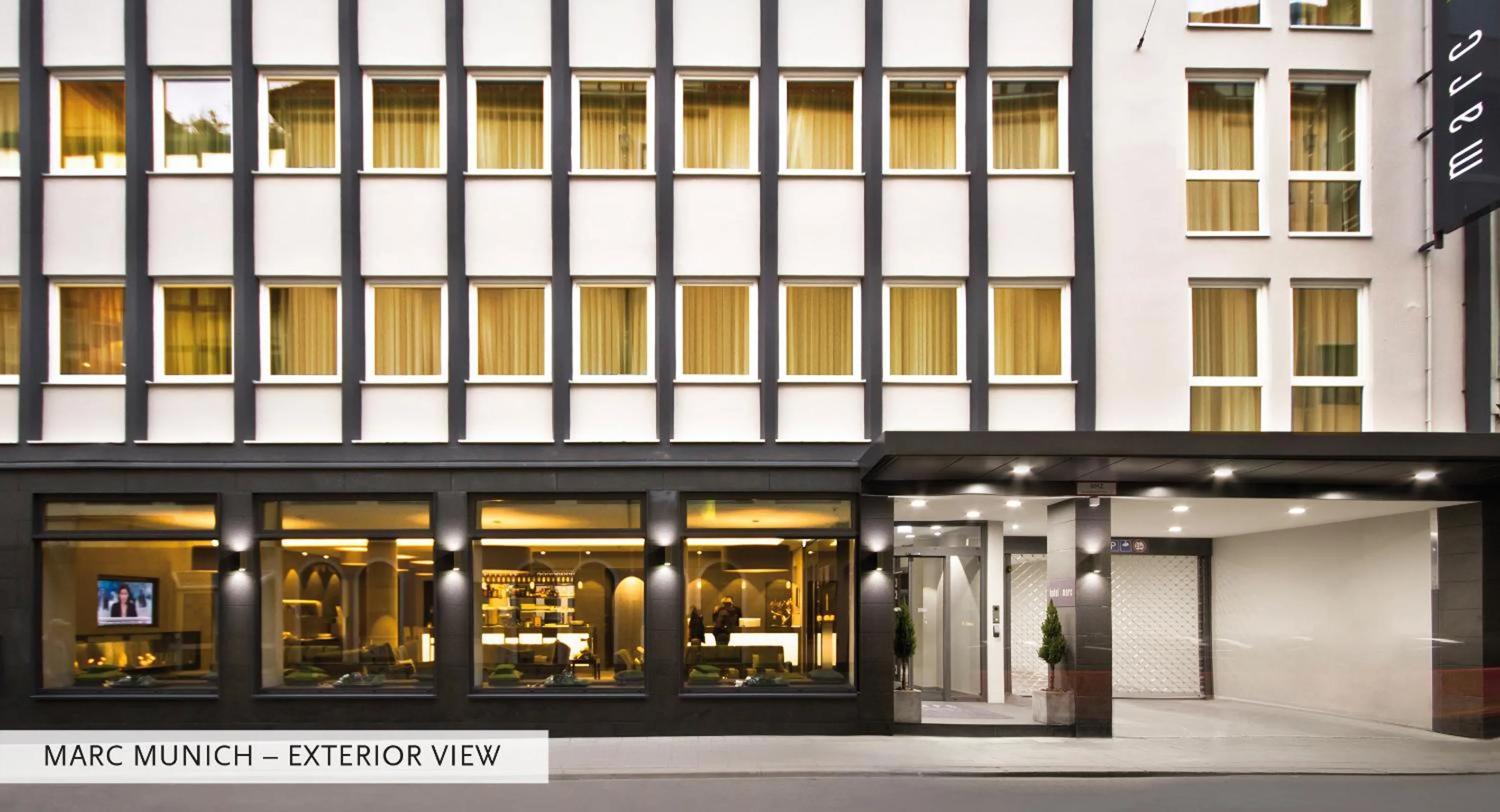 Facade/entrance in Marc München