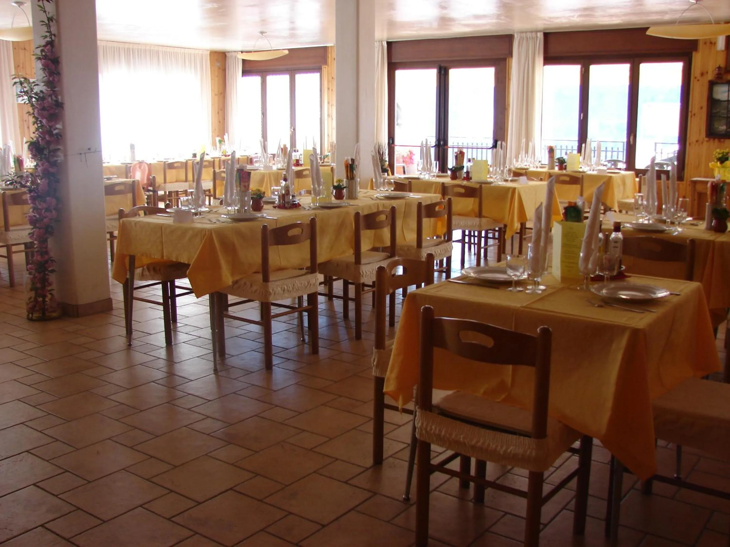 Restaurant/places to eat in Albergo Ristorante Baraglia