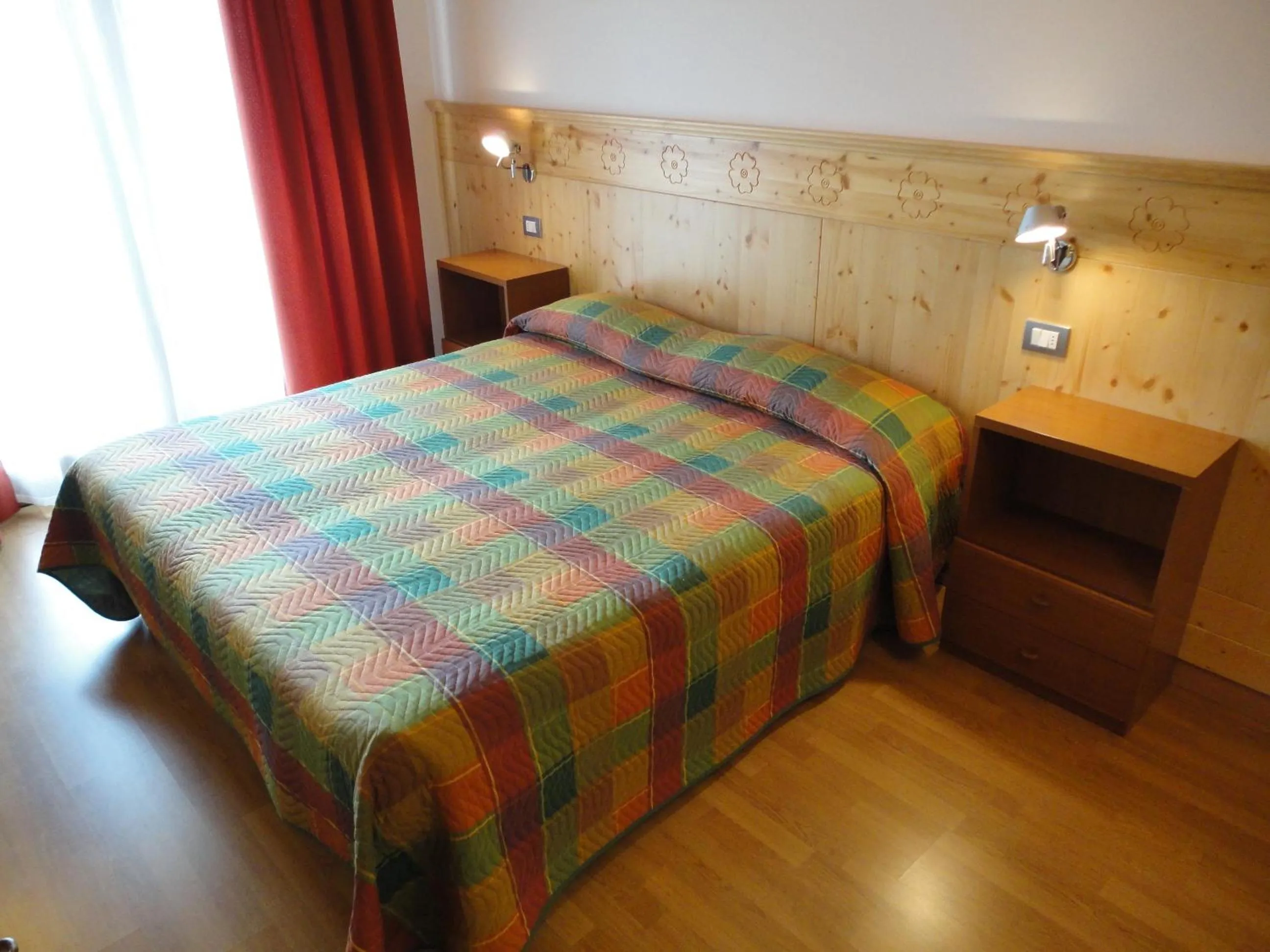 Bedroom, Bed in Albergo Ristorante Baraglia