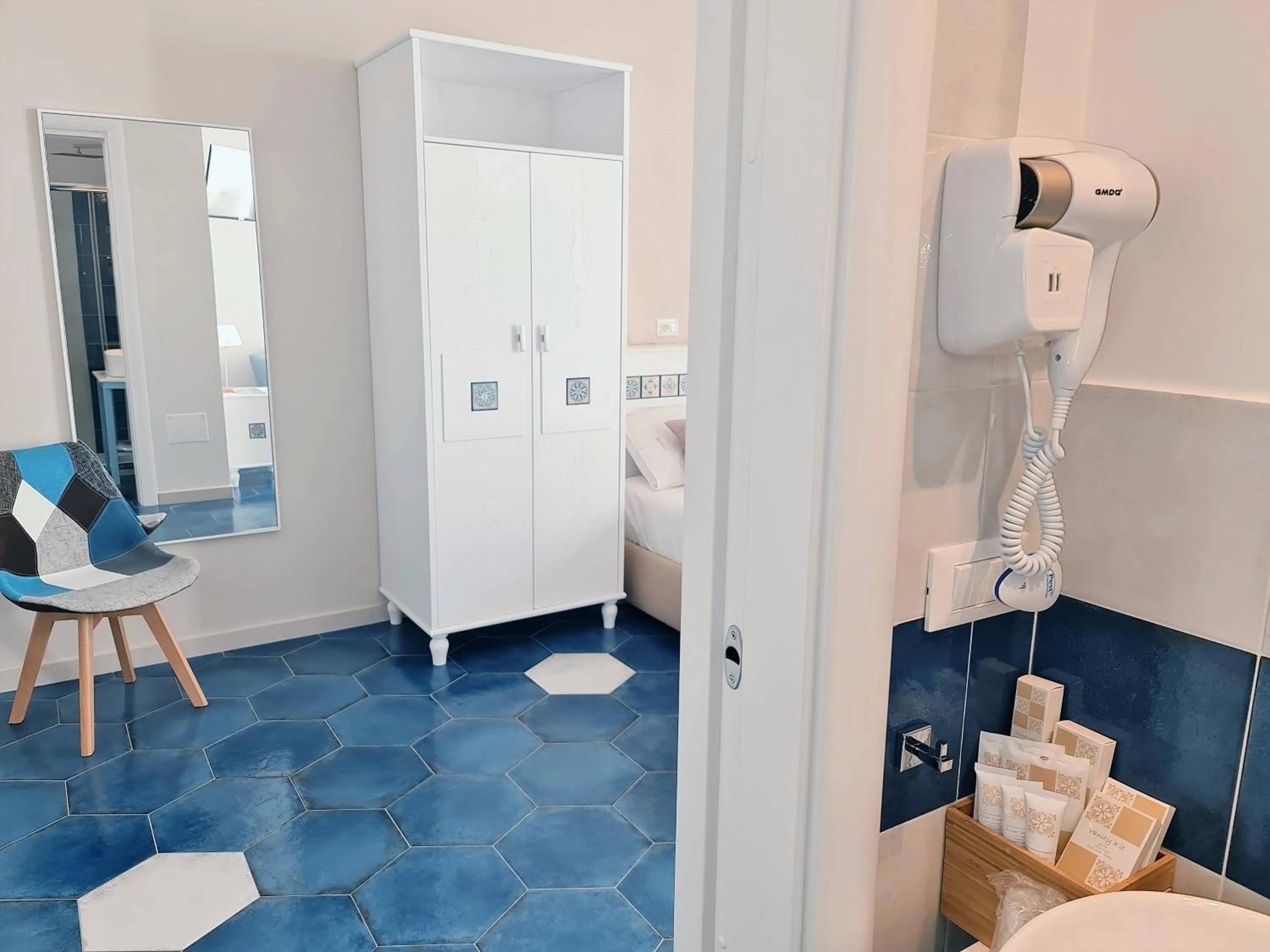 Bathroom in Kalinifta Rooms Apartment