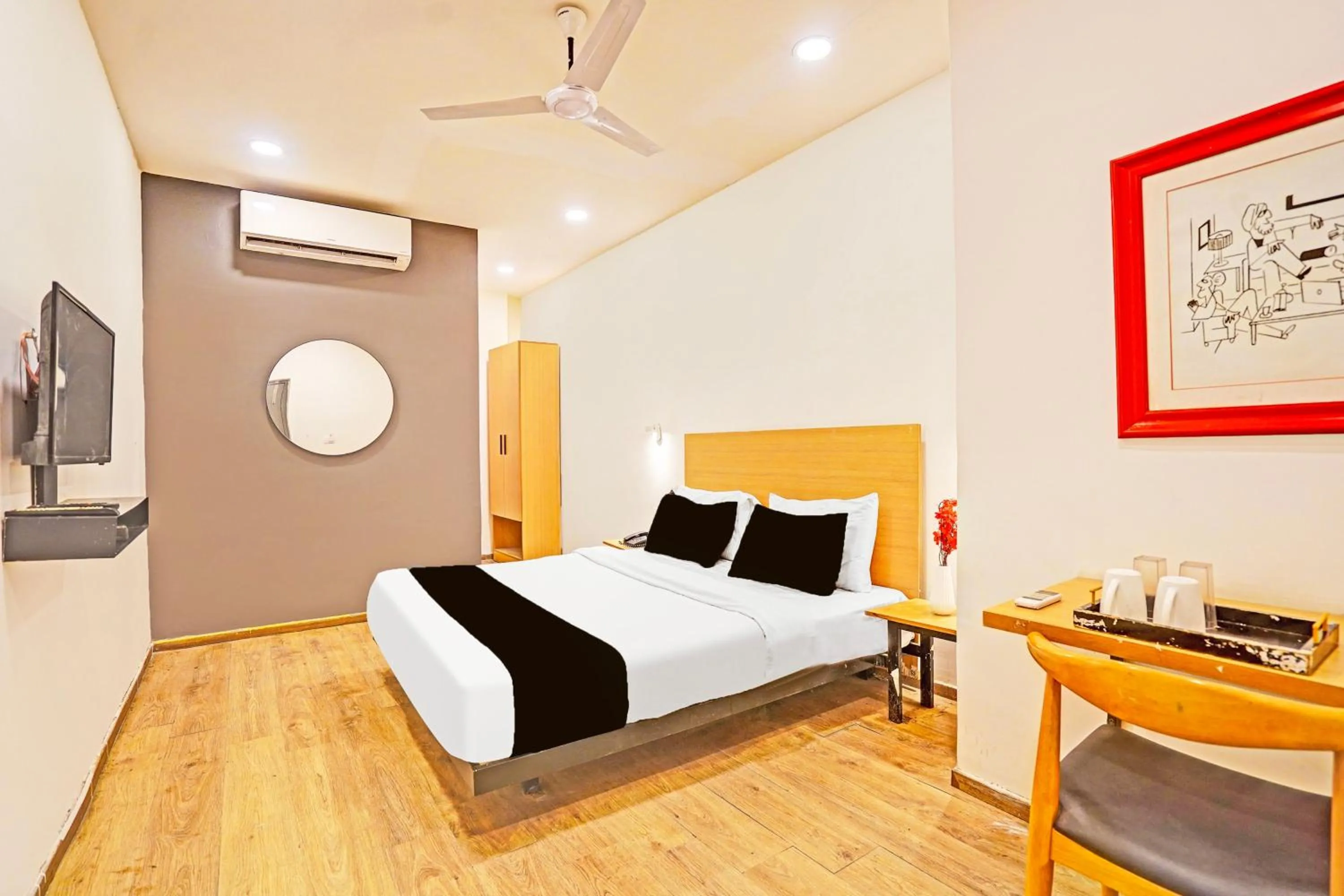 Bedroom, Bed in Super Townhouse Mukut Bazar