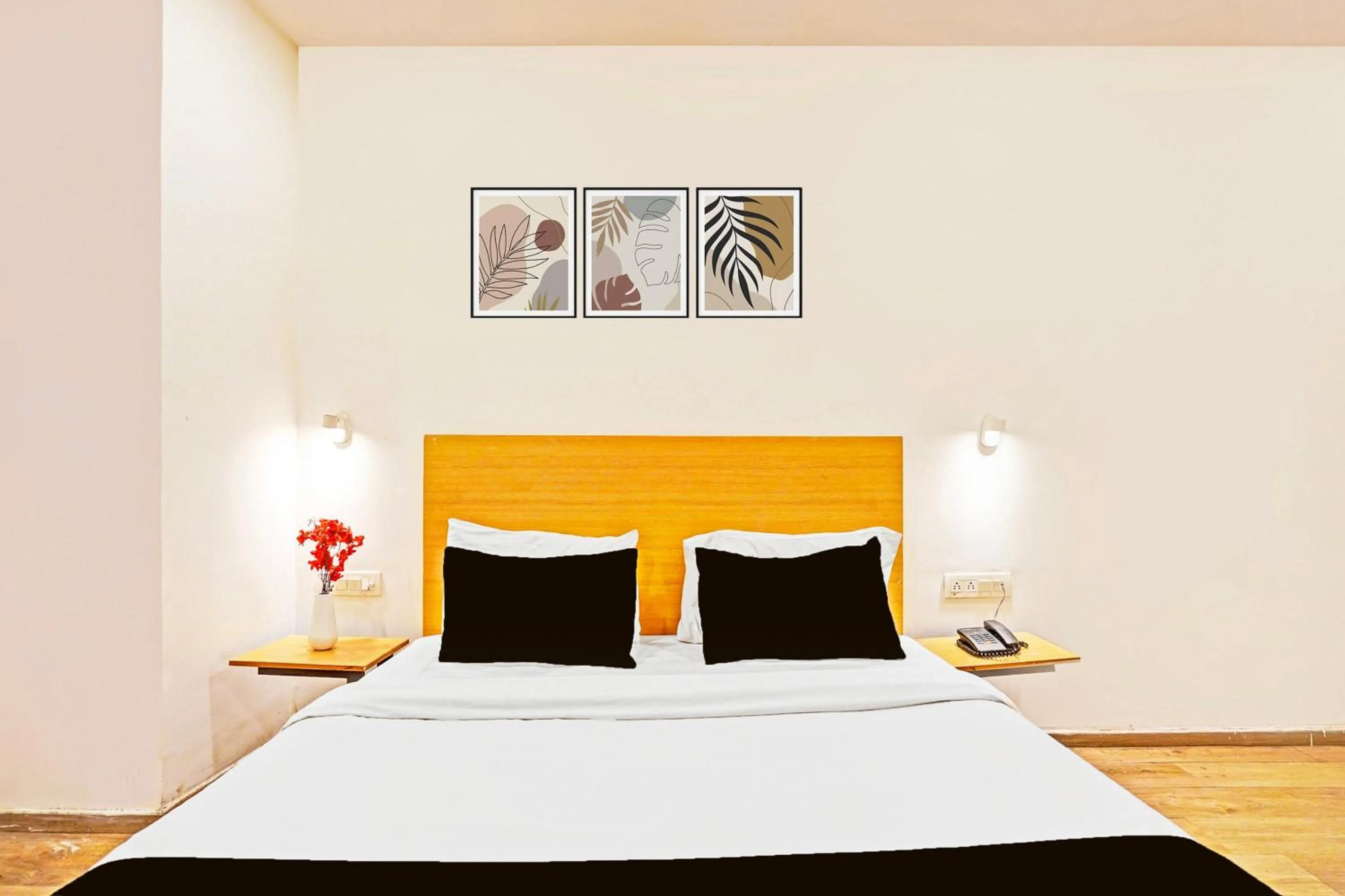 Bedroom, Bed in Super Townhouse Mukut Bazar