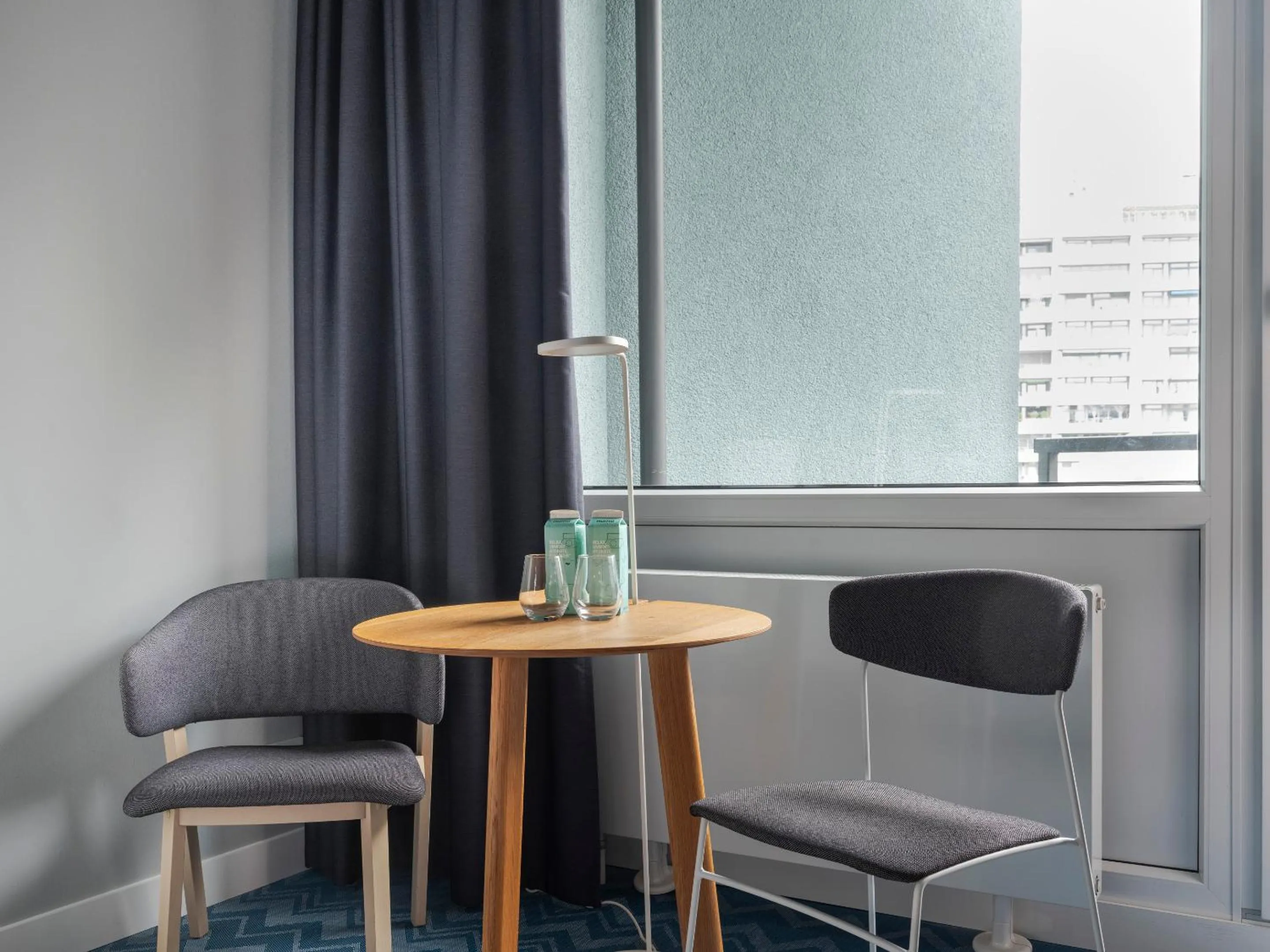 Seating area in about:berlin Hotel