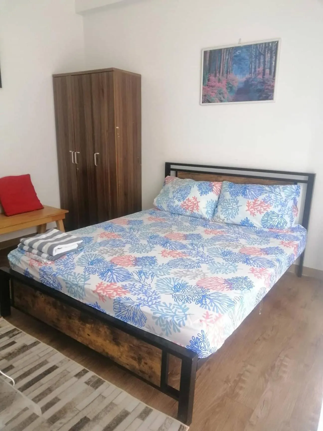 wardrobe, Bed in ANIA CONDO STAY