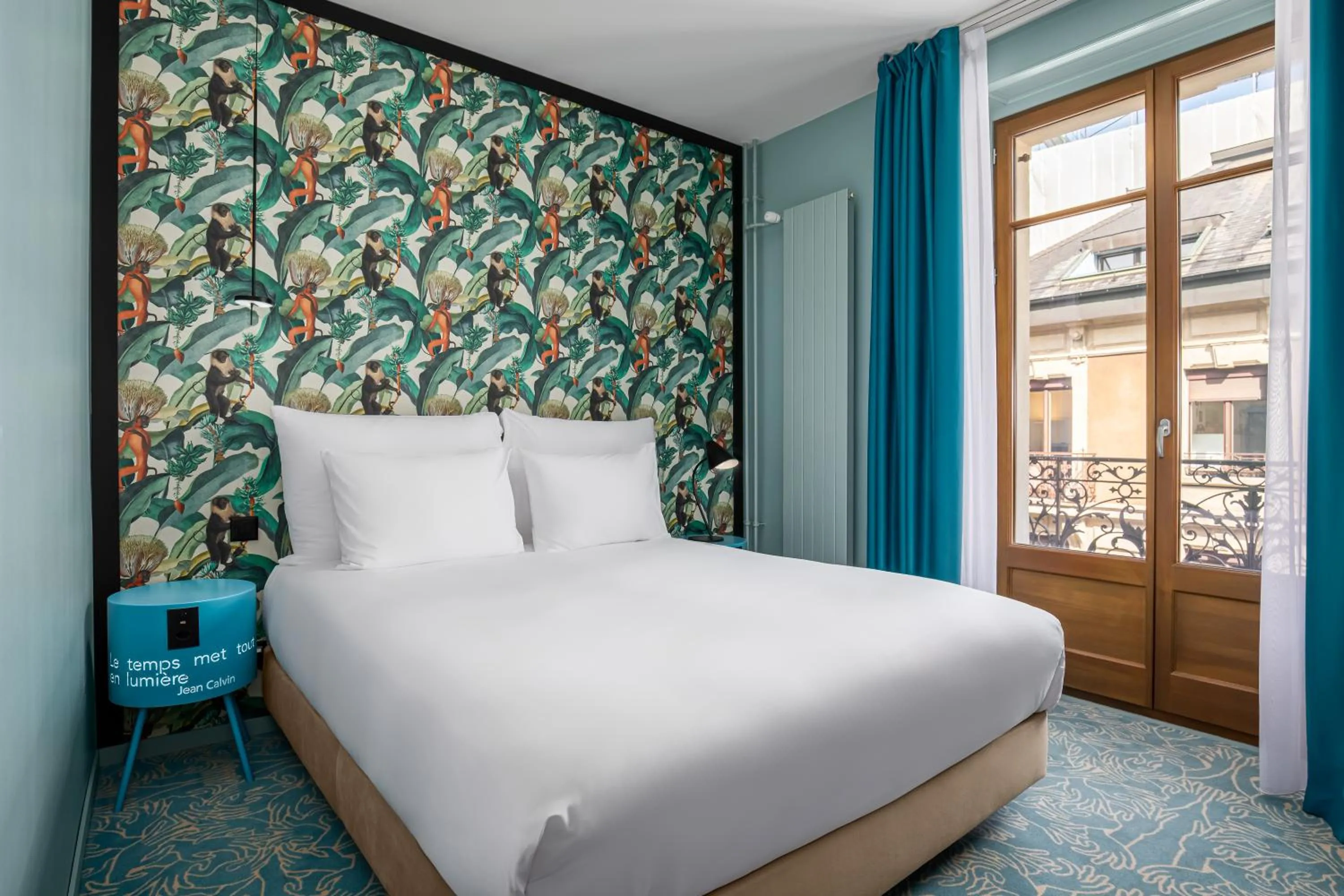 Bed in Marmont Hotel