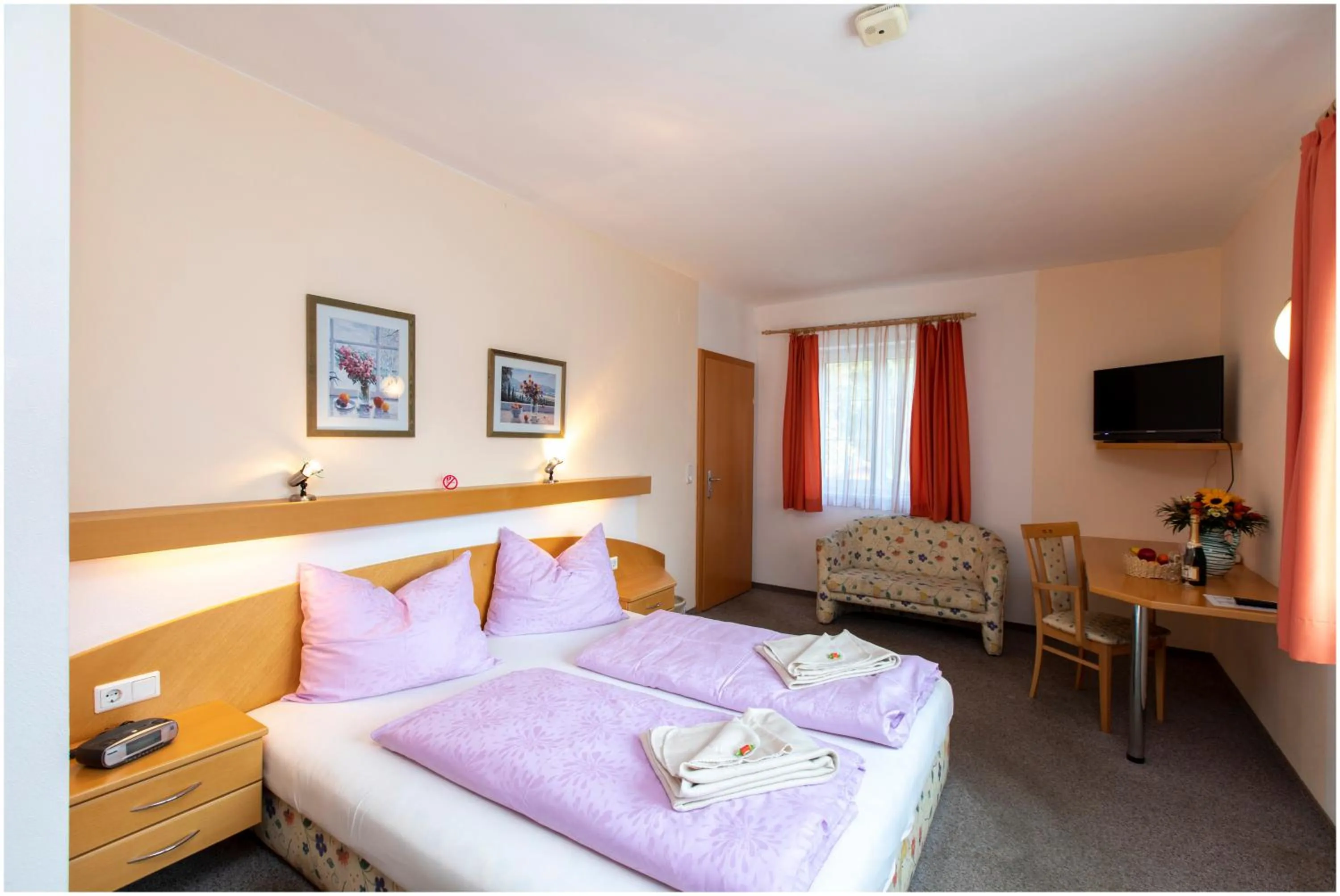 Photo of the whole room in Gasthof Weingrill