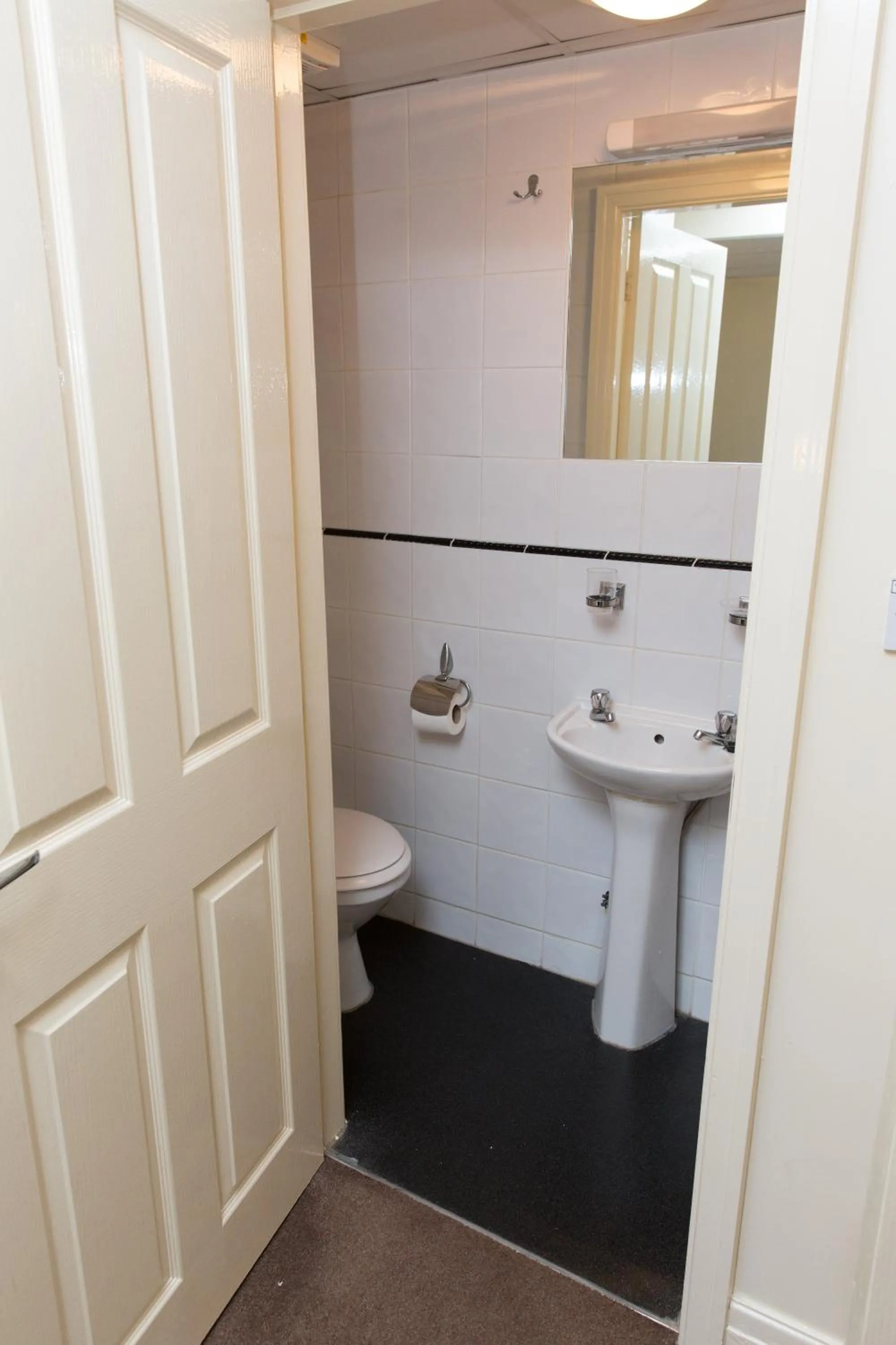 Shower in The Aspire