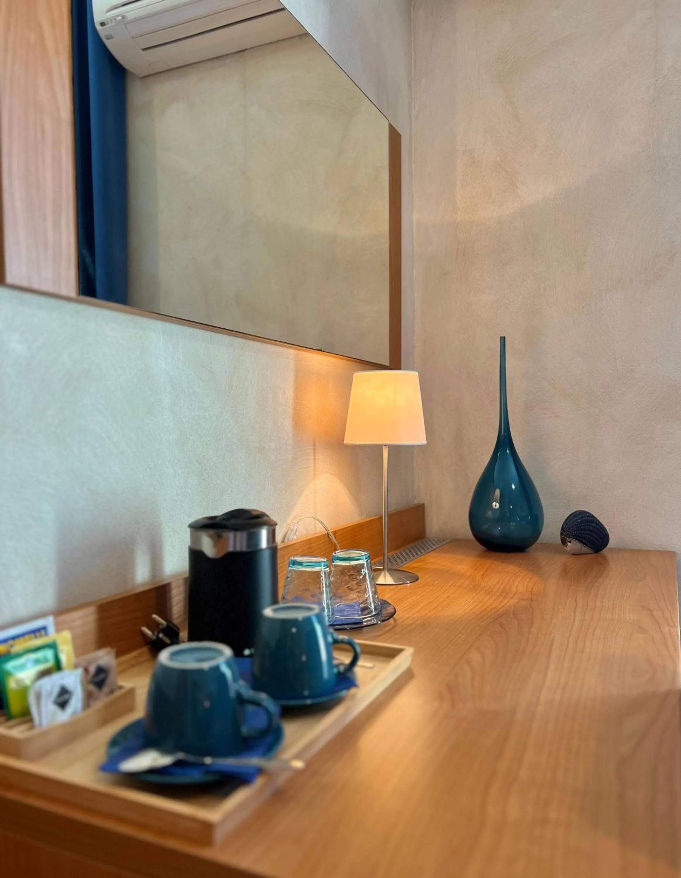 Decorative detail in Acqua di Mare