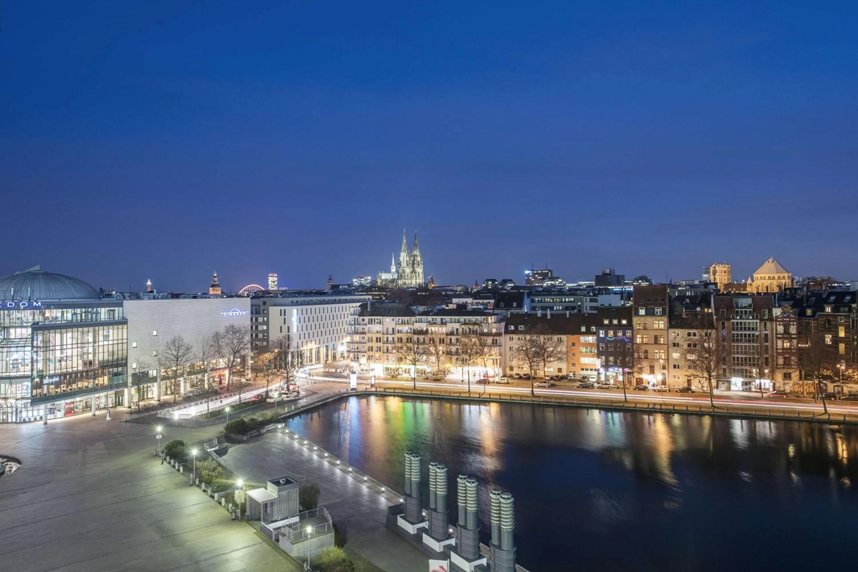 Property building in NH Collection Köln Mediapark