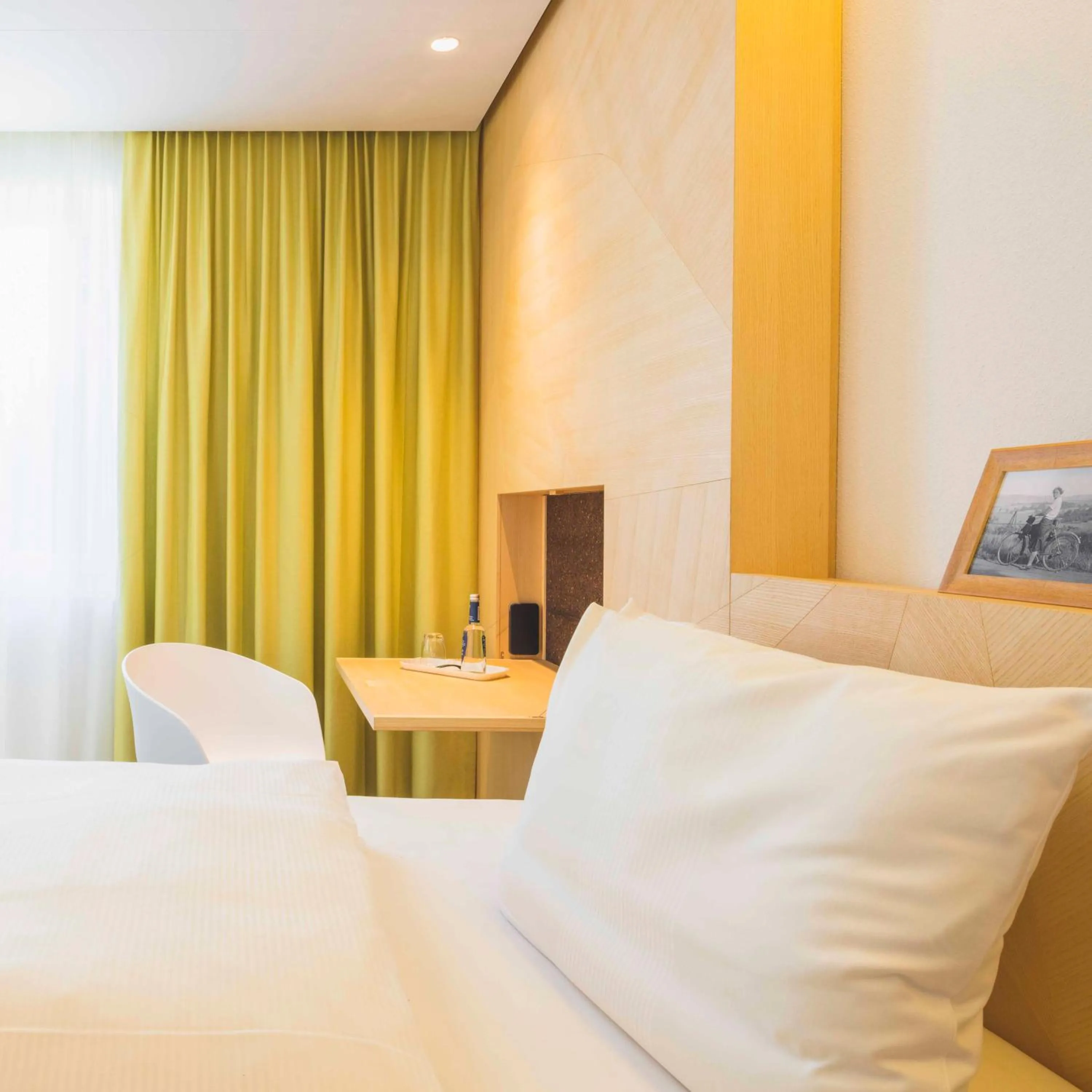 Decorative detail, Bed in Hotel Luise