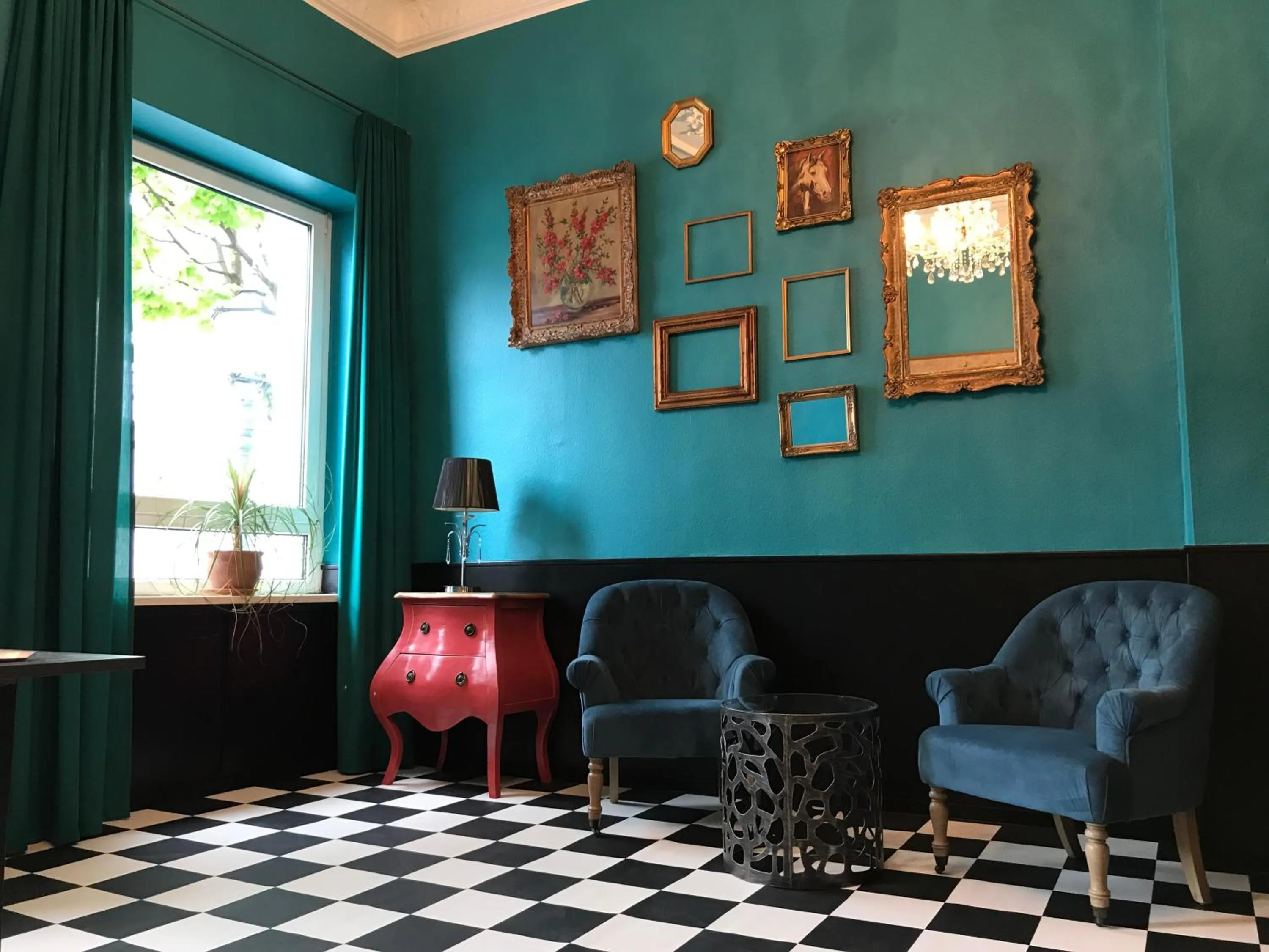 Lobby or reception in SmartHotel Mystique Self check-in