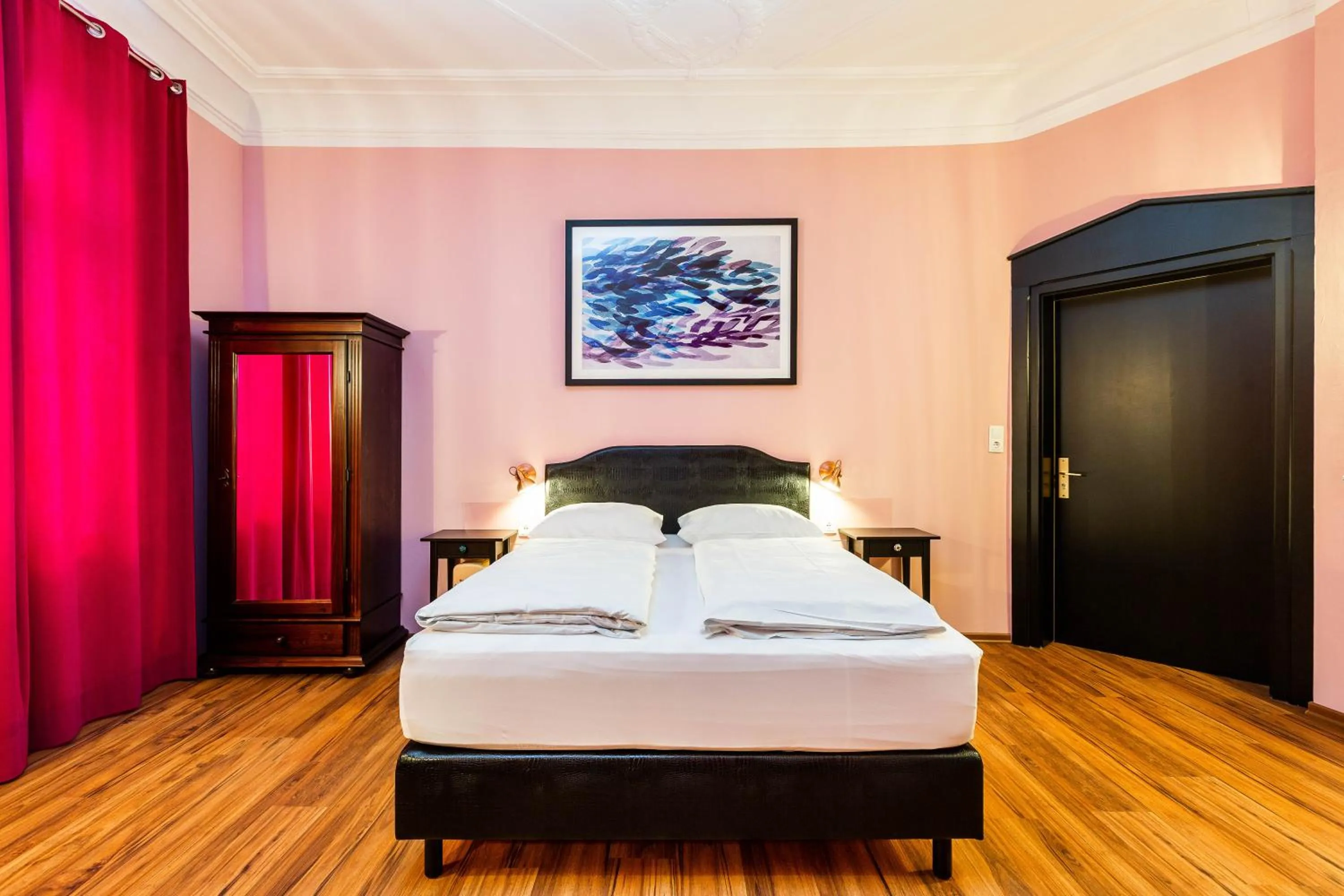 Bed in SmartHotel Mystique Self check-in