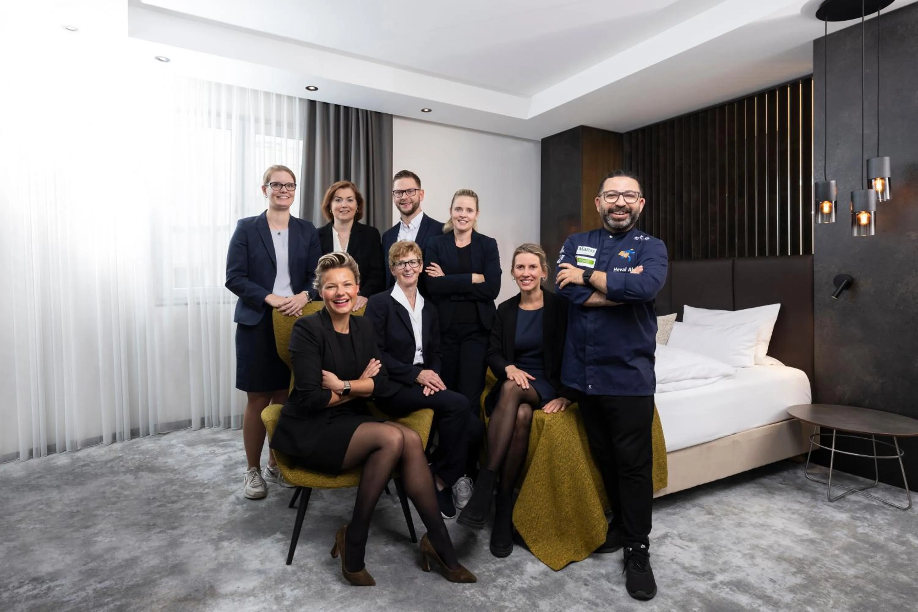 Staff, Bed in Hotel Esplanade Dortmund