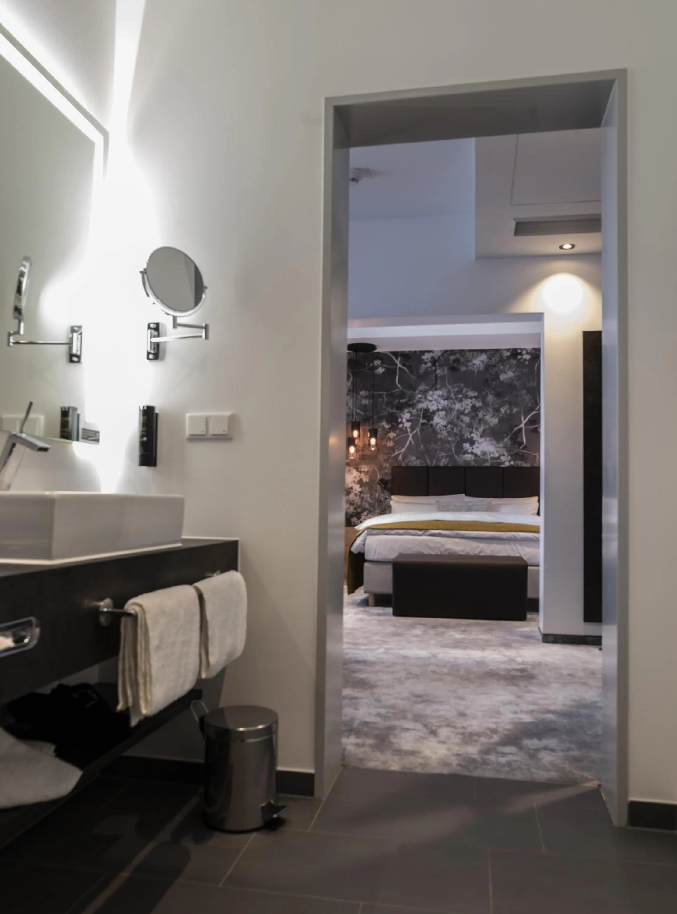 Photo of the whole room in Hotel Esplanade Dortmund