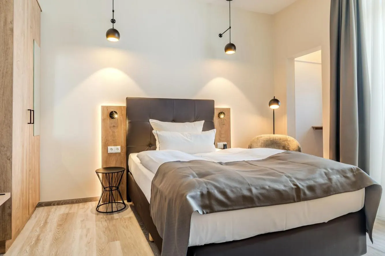 Bedroom, Bed in Hotel Esplanade Dortmund