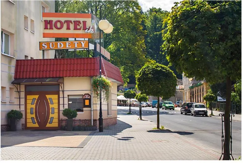 Property building in Hotel Sudety