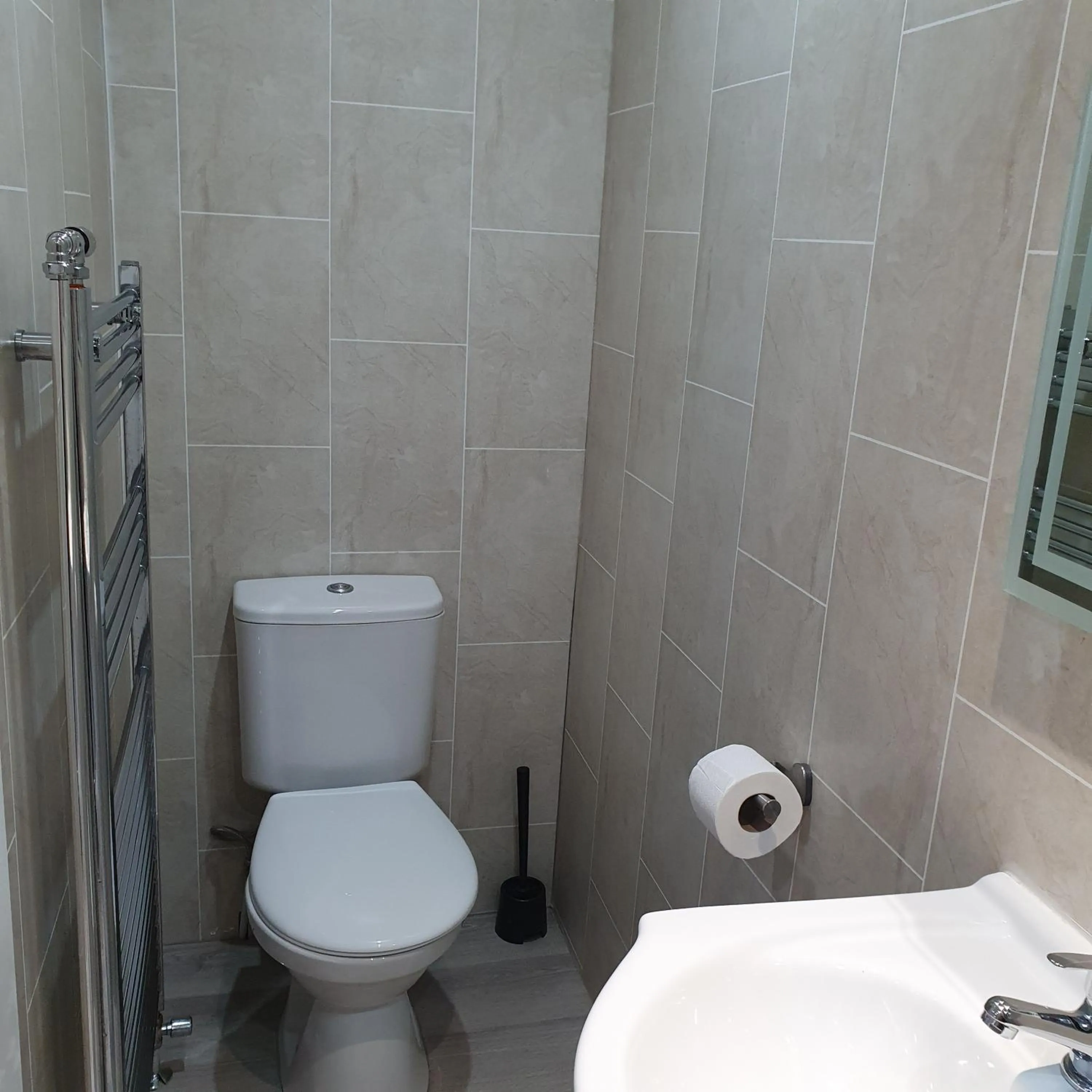 South Beach Kings Promenade Hotel