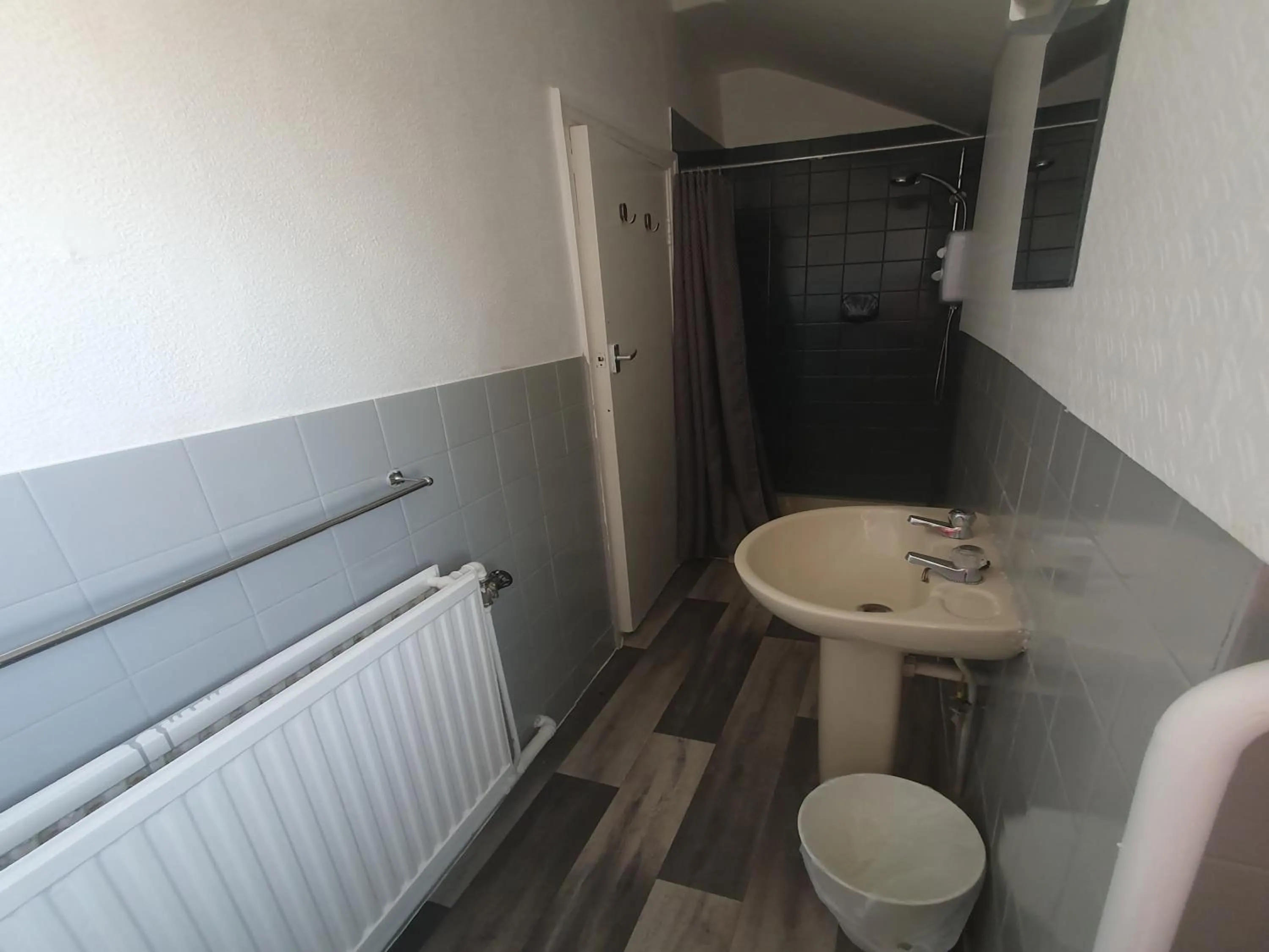 South Beach Kings Promenade Hotel