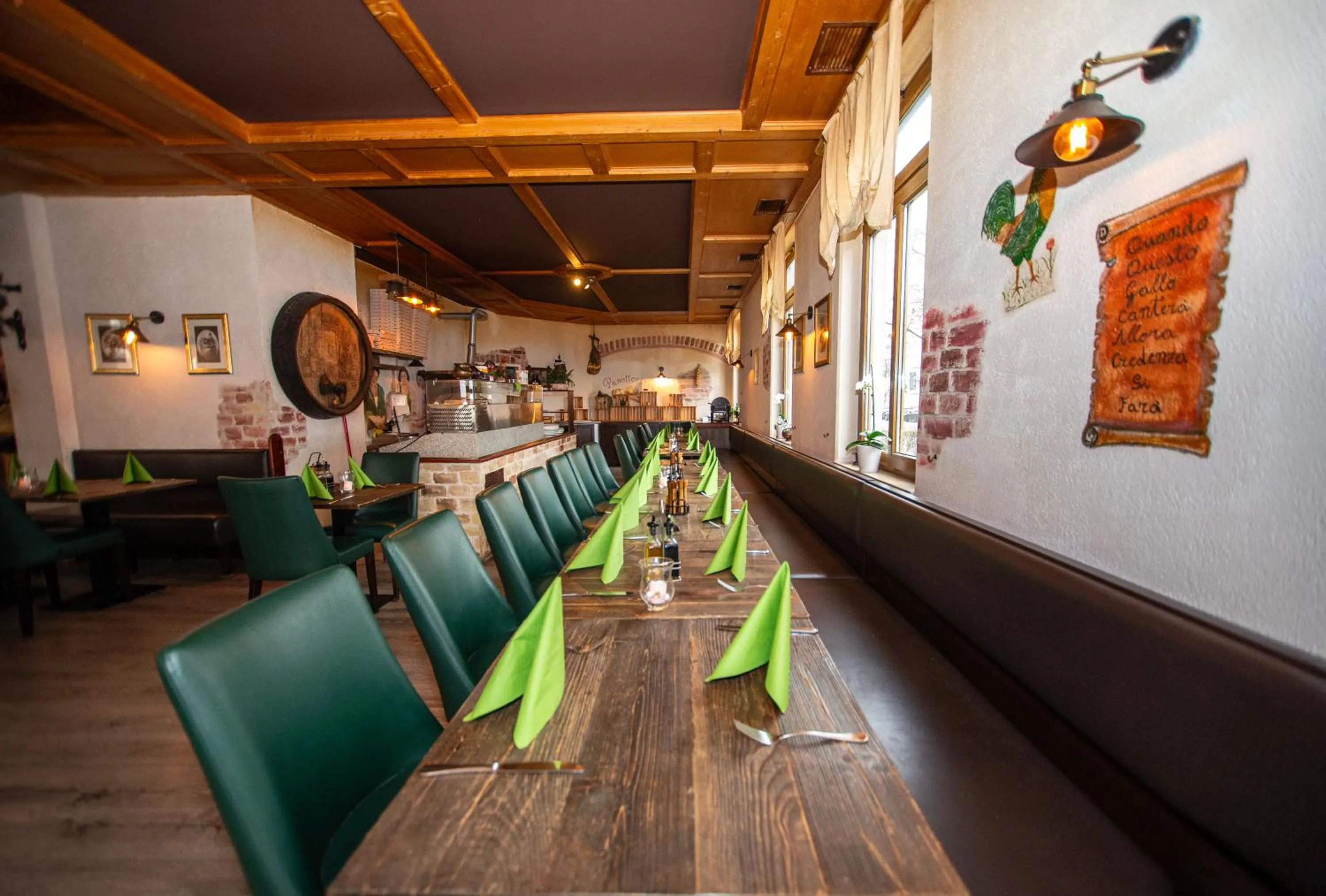 Restaurant/places to eat in Hotel Perlach Allee by Blattl