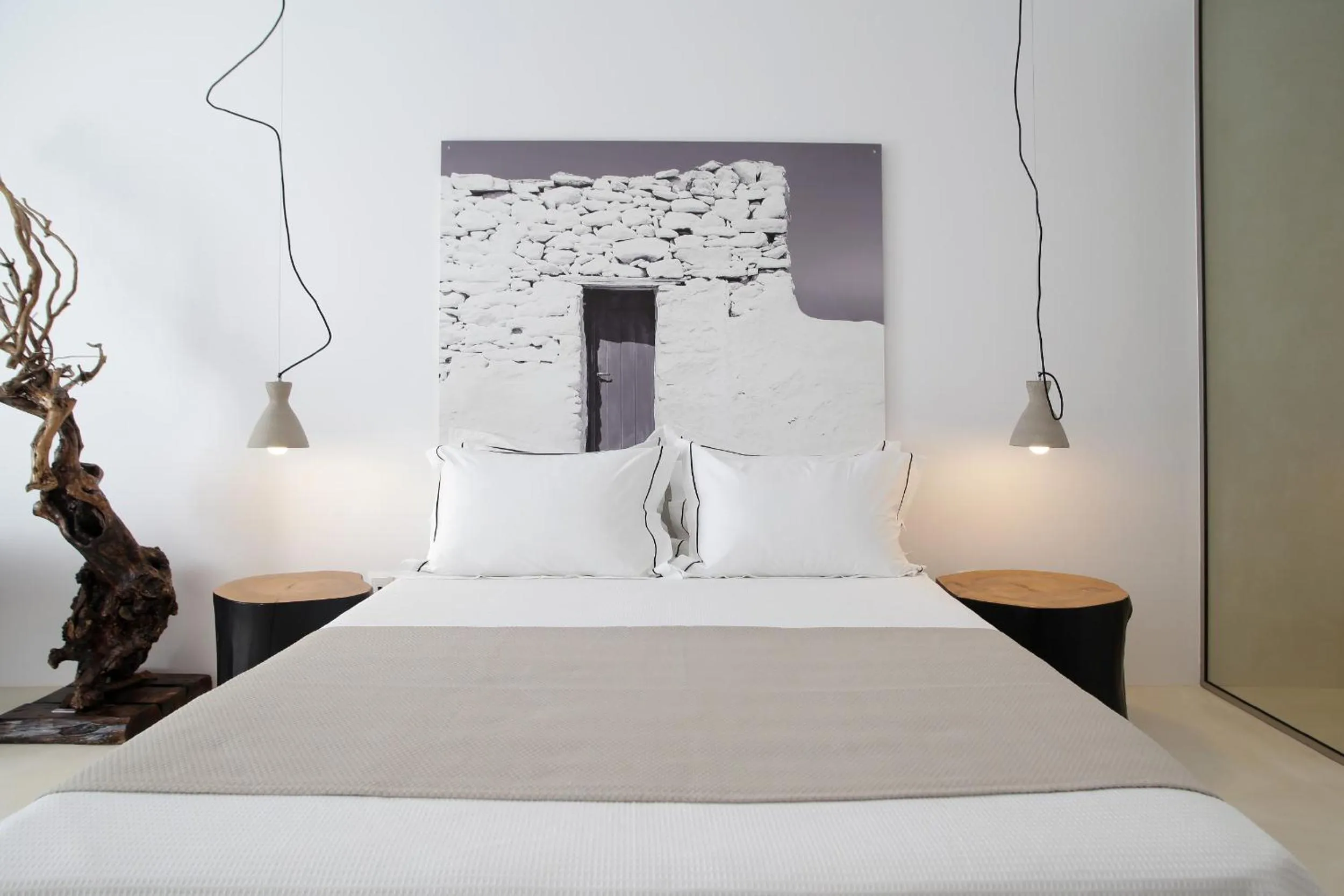 Bed in Livin Mykonos Hotel - Adults Only