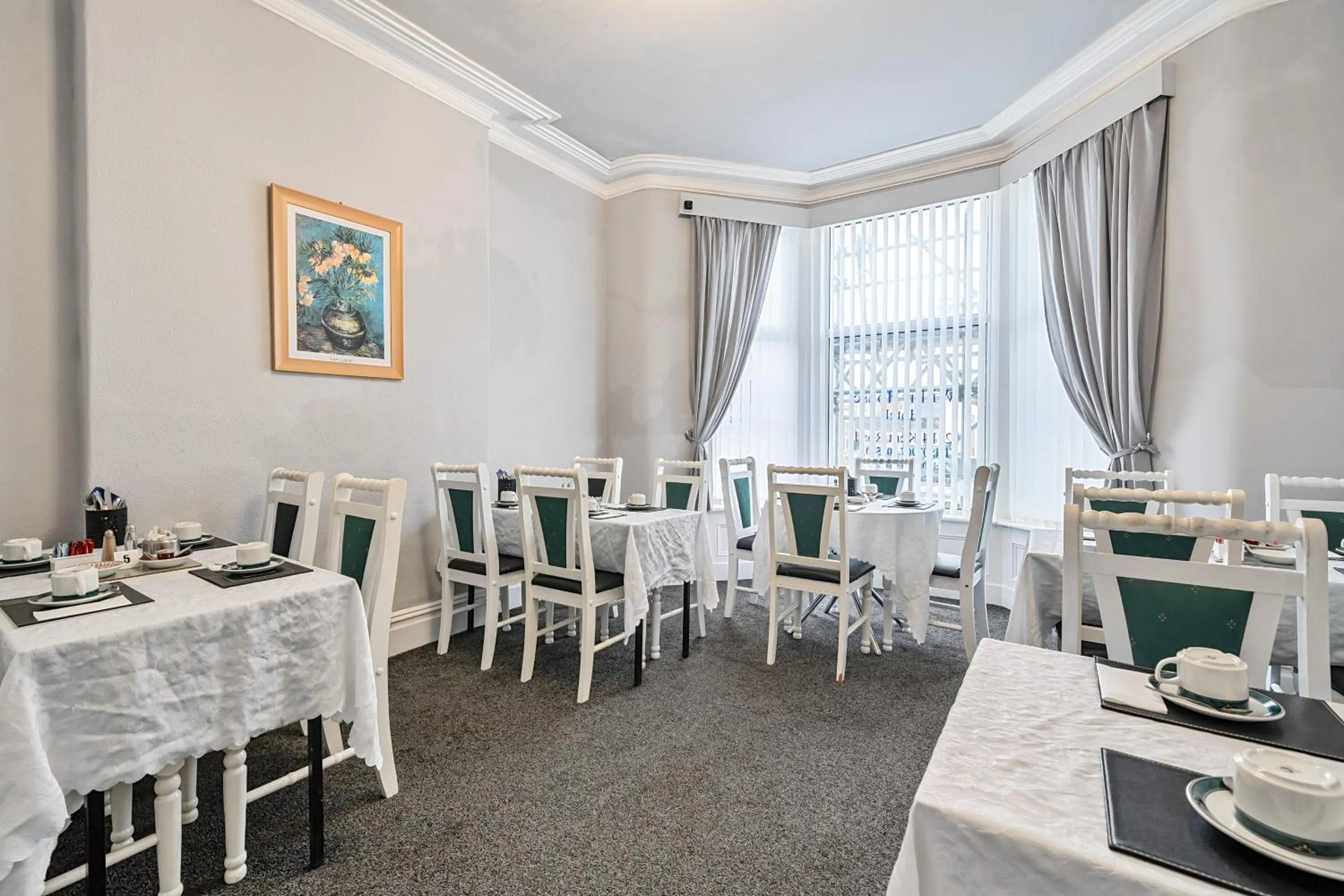 Dining area in Willin House Hotel