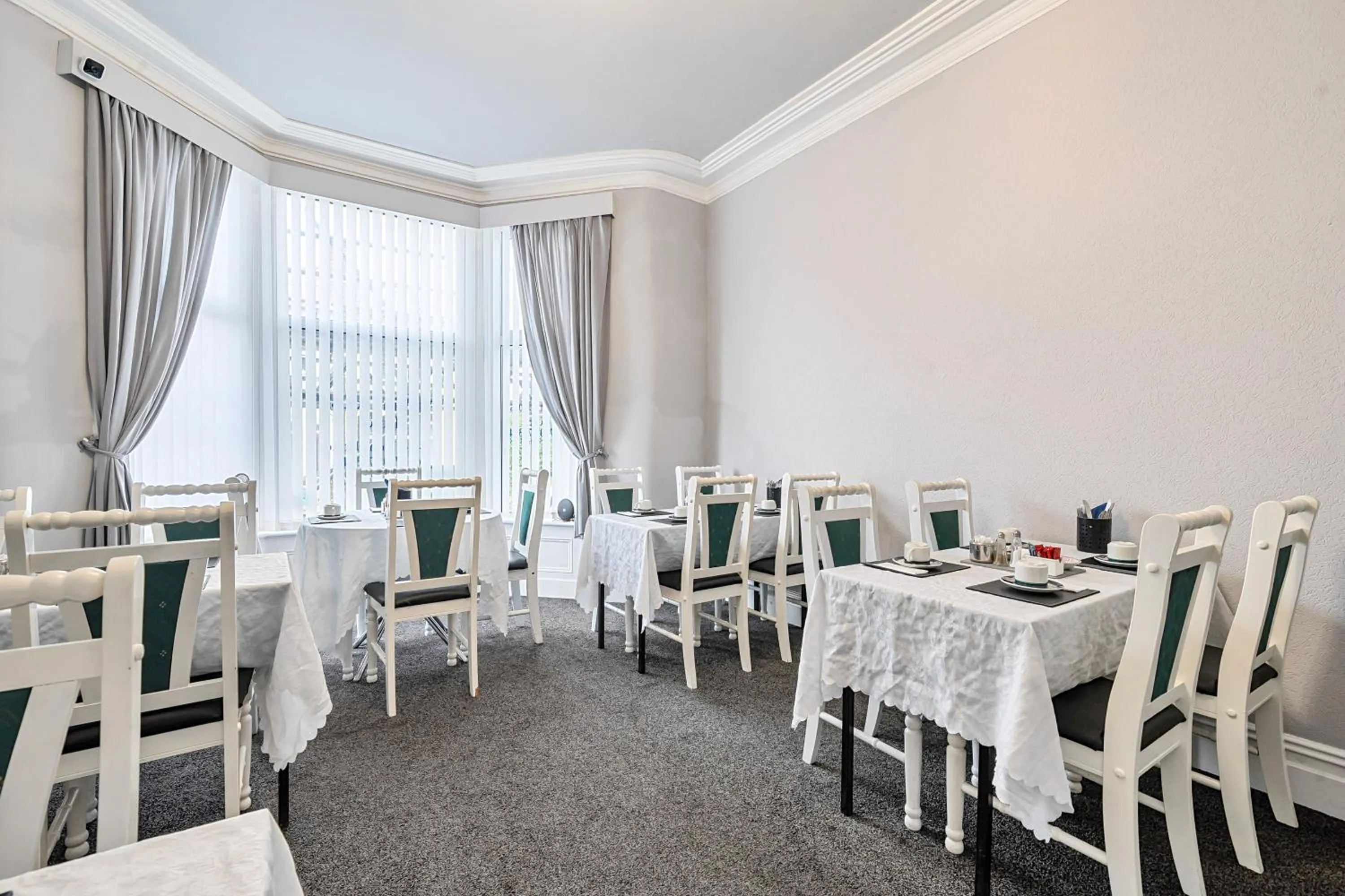 Dining area in Willin House Hotel