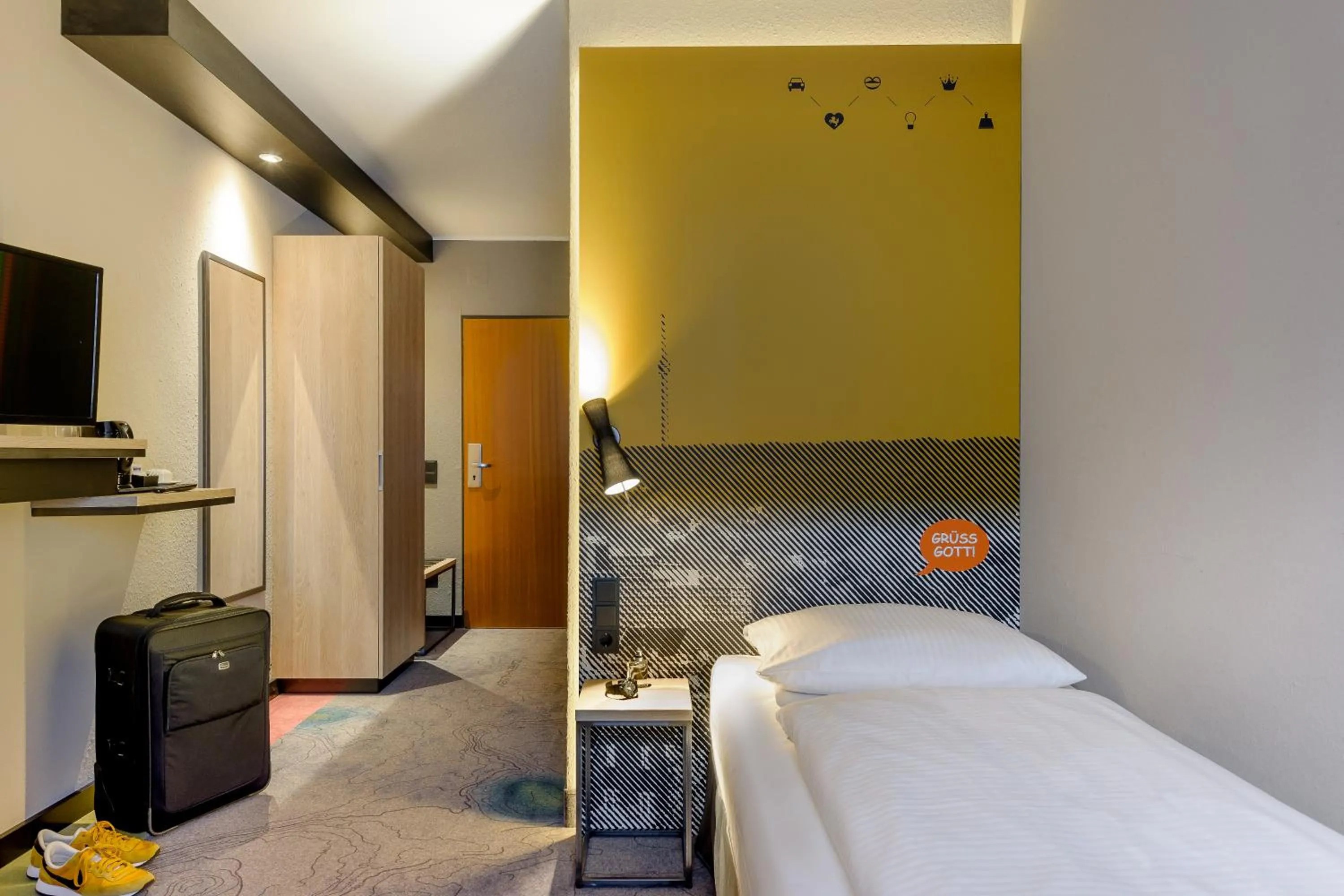 Bed in Mercure Stuttgart Zuffenhausen