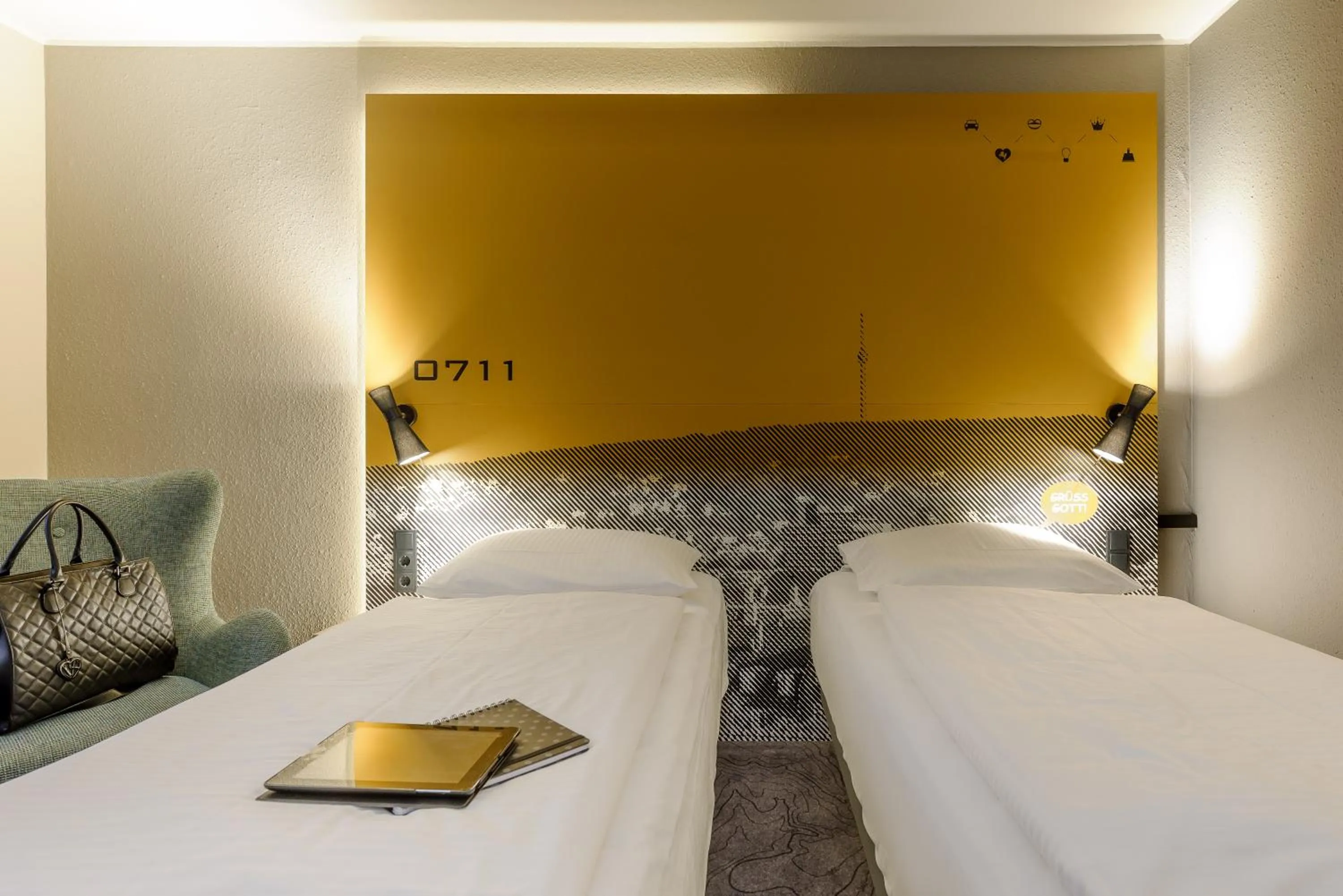 Bed in Mercure Stuttgart Zuffenhausen