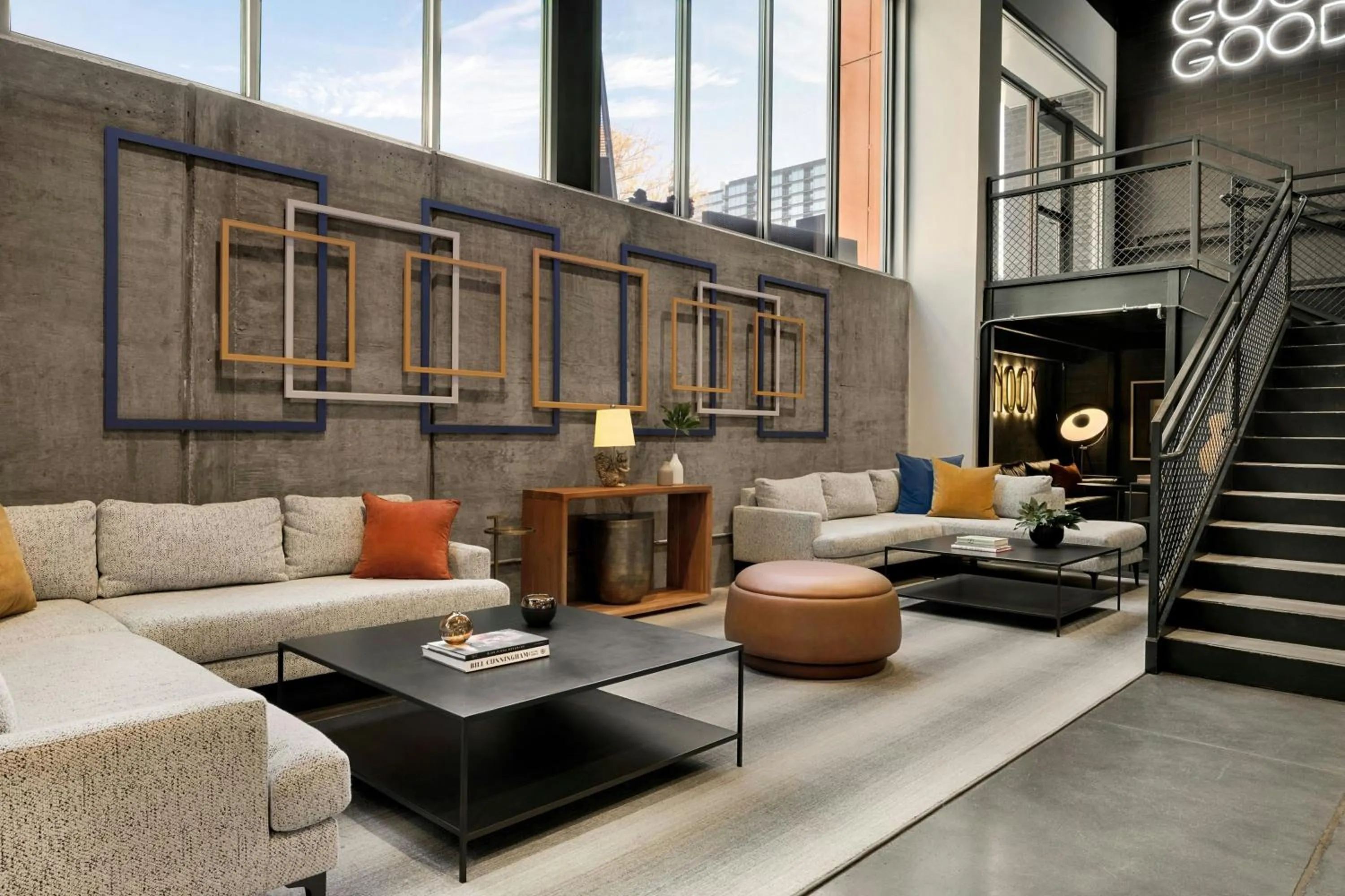 Lounge or bar in The Casso, Raleigh, a Tribute Portfolio Hotel