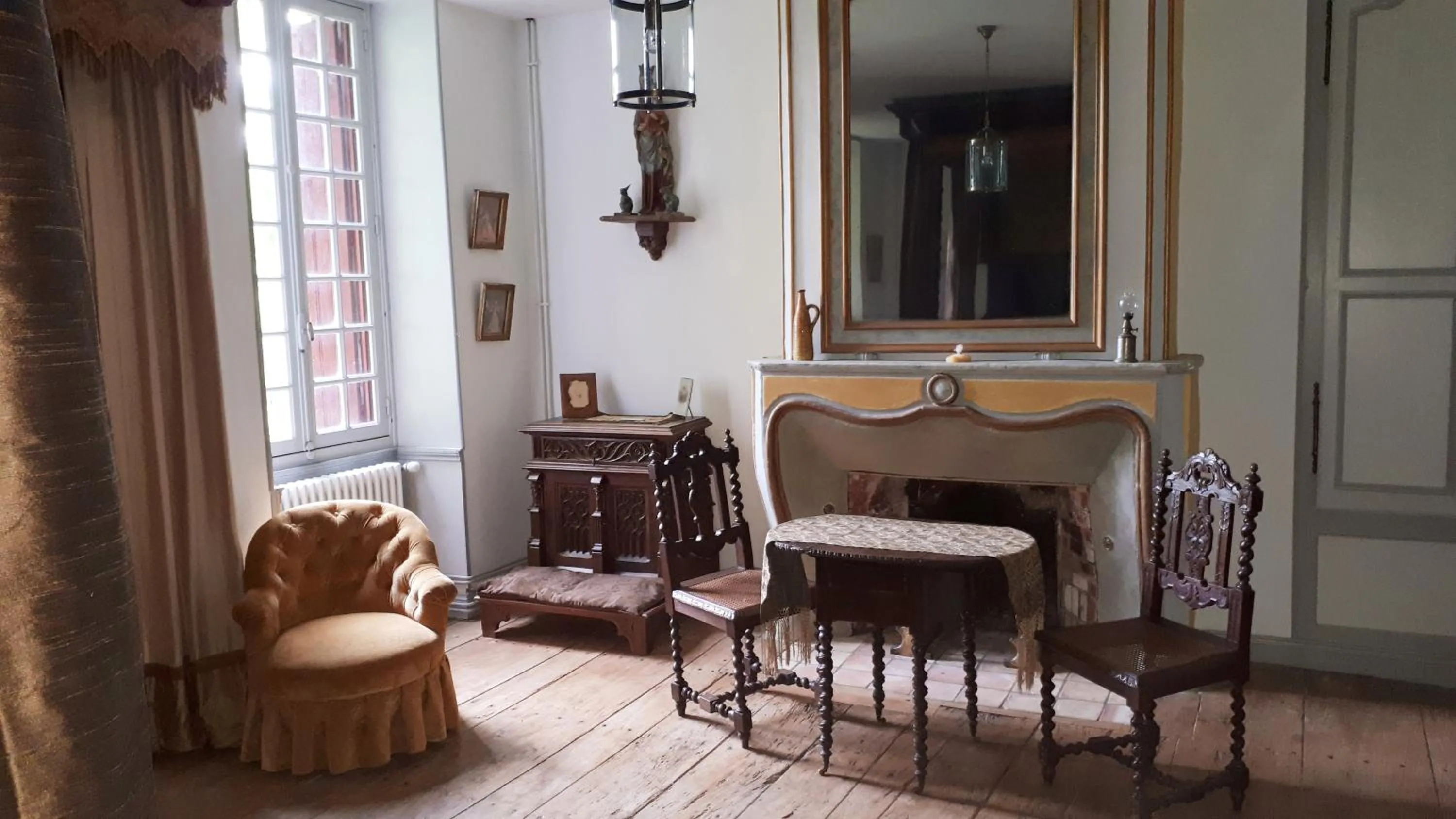 La Cure du Maine Charles