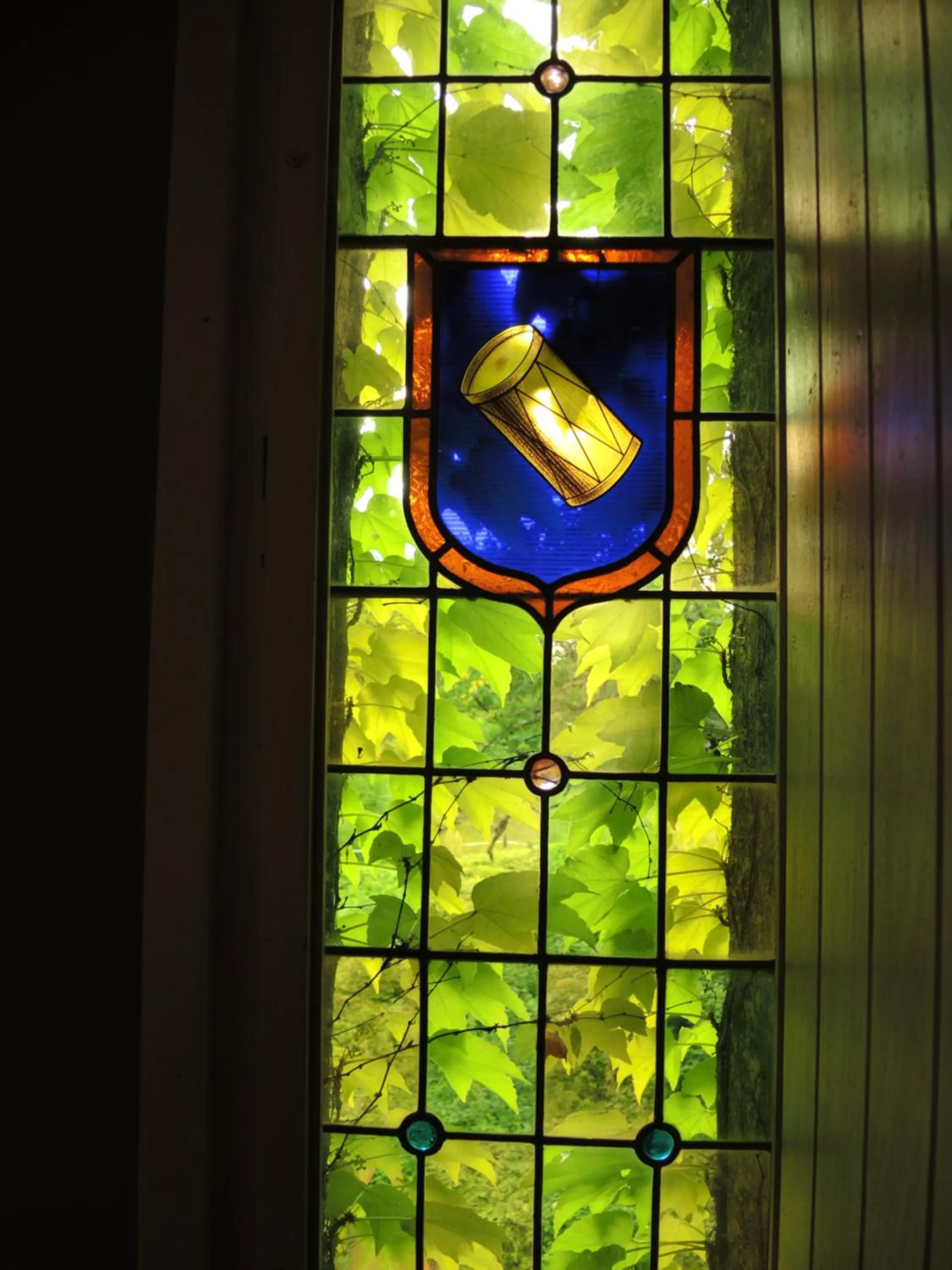 Communal lounge/ TV room in La Cure du Maine Charles