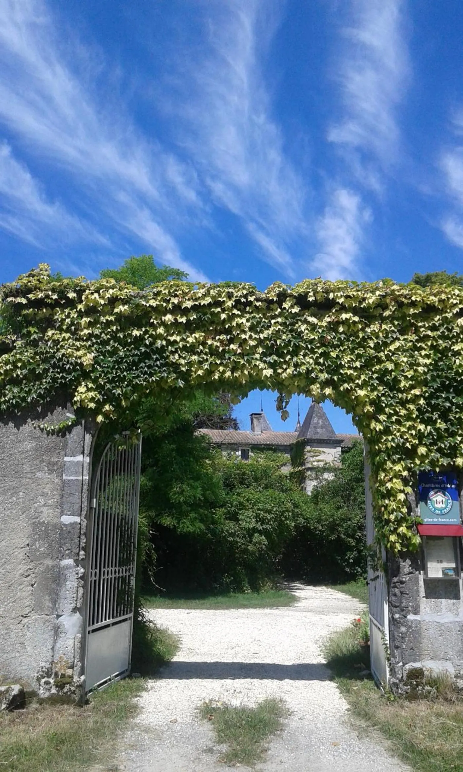 Facade/entrance in La Cure du Maine Charles