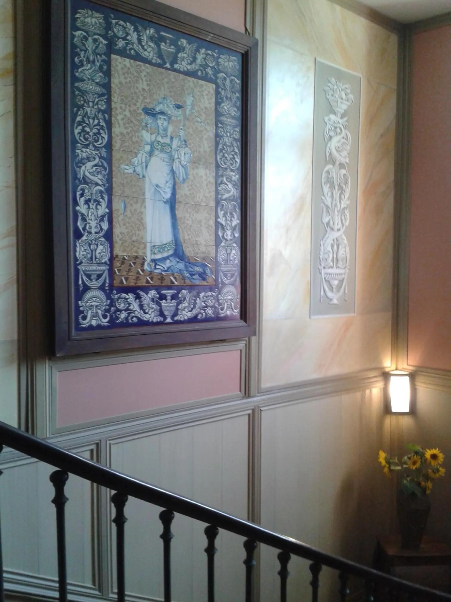 Decorative detail in La Cure du Maine Charles