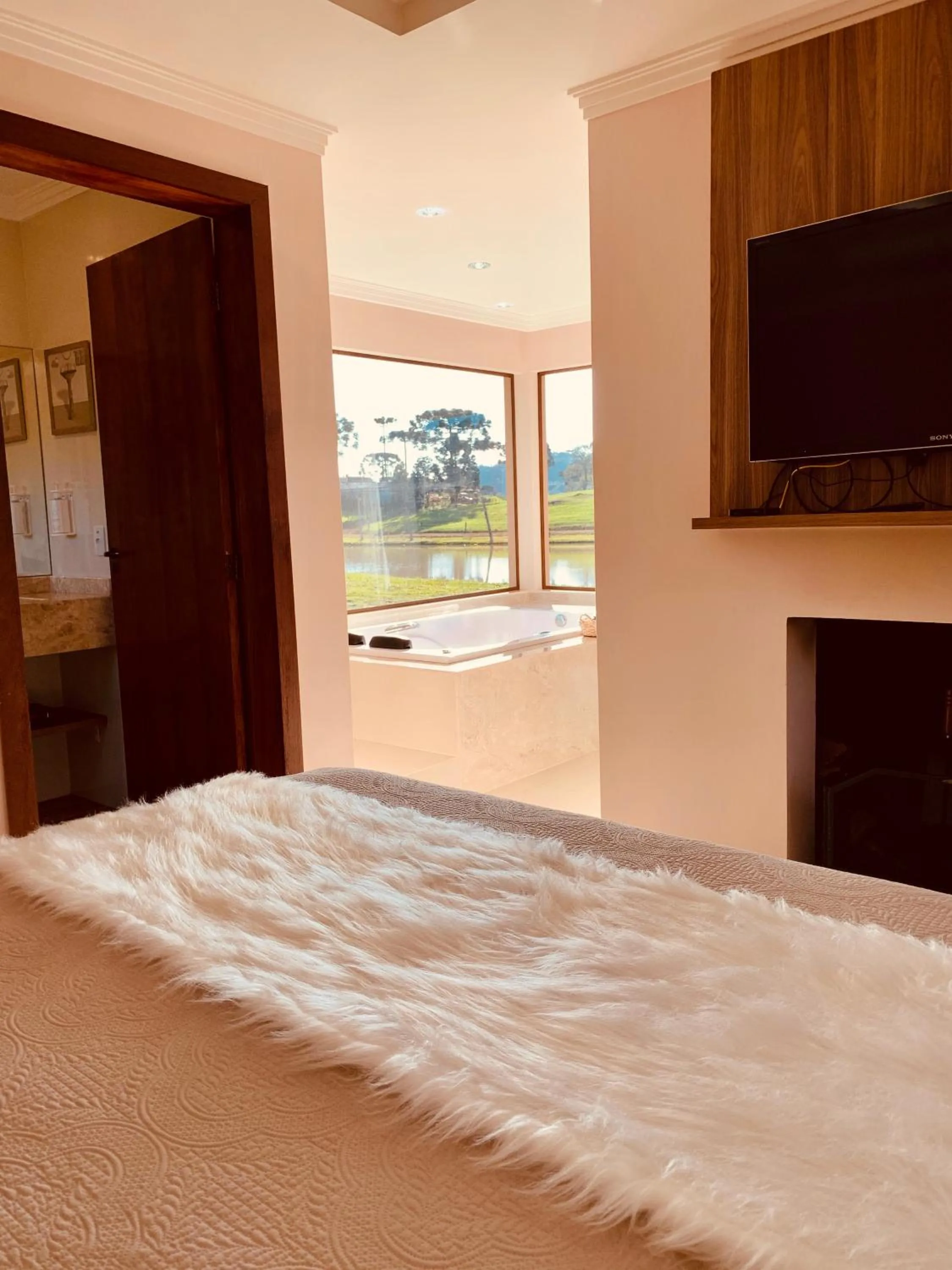 Bed in Hope Valley Adventure Resort