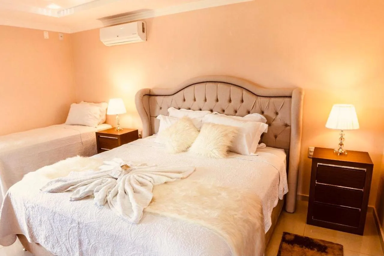 Bed in Hope Valley Adventure Resort