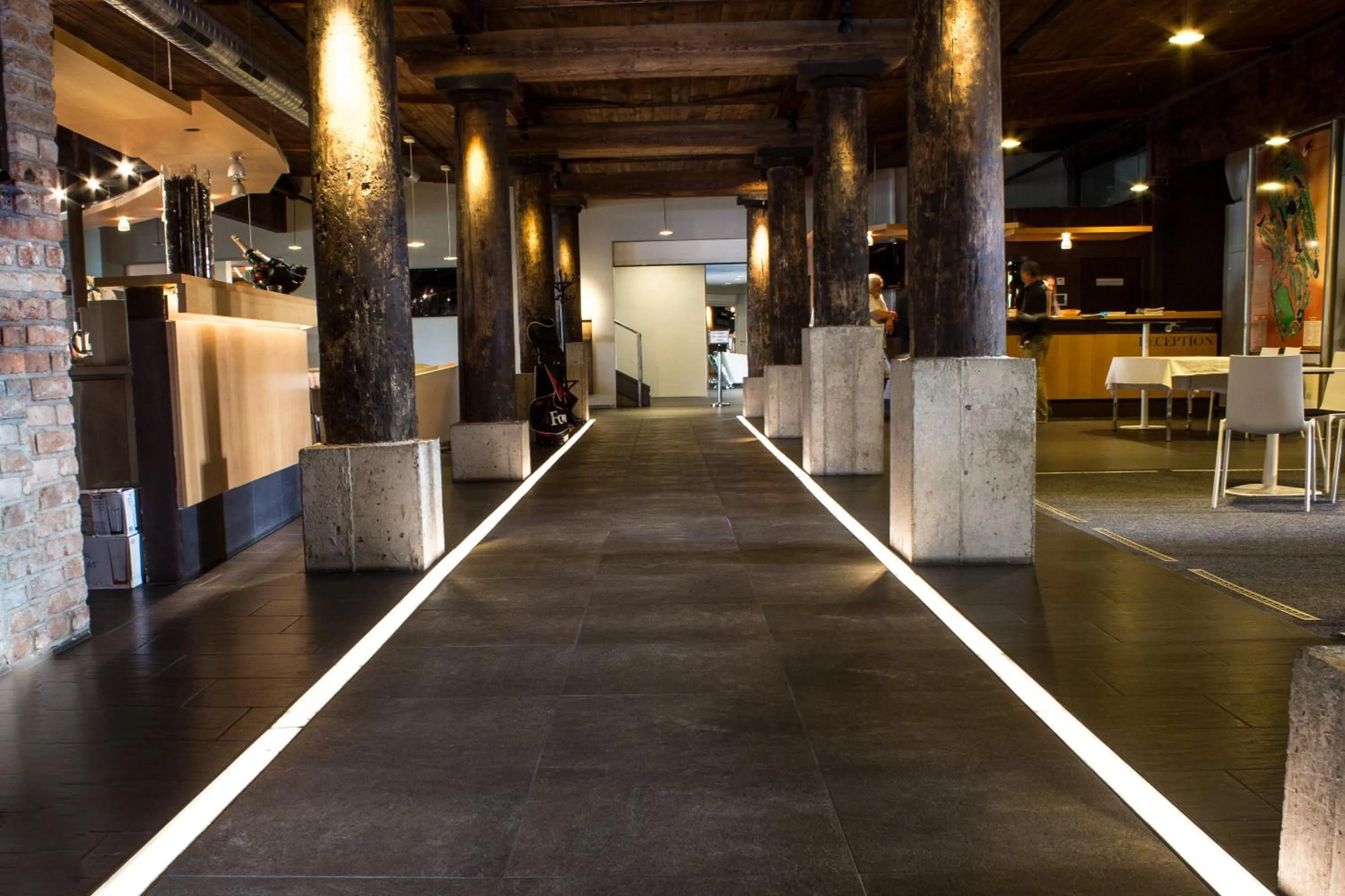 Area and facilities in Sand Martin