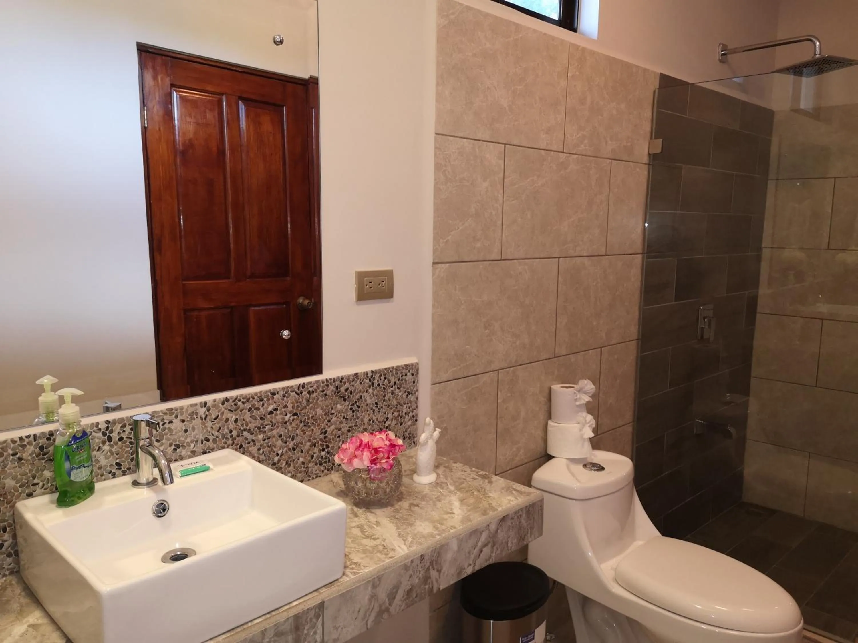 Bathroom in Hotel Amira