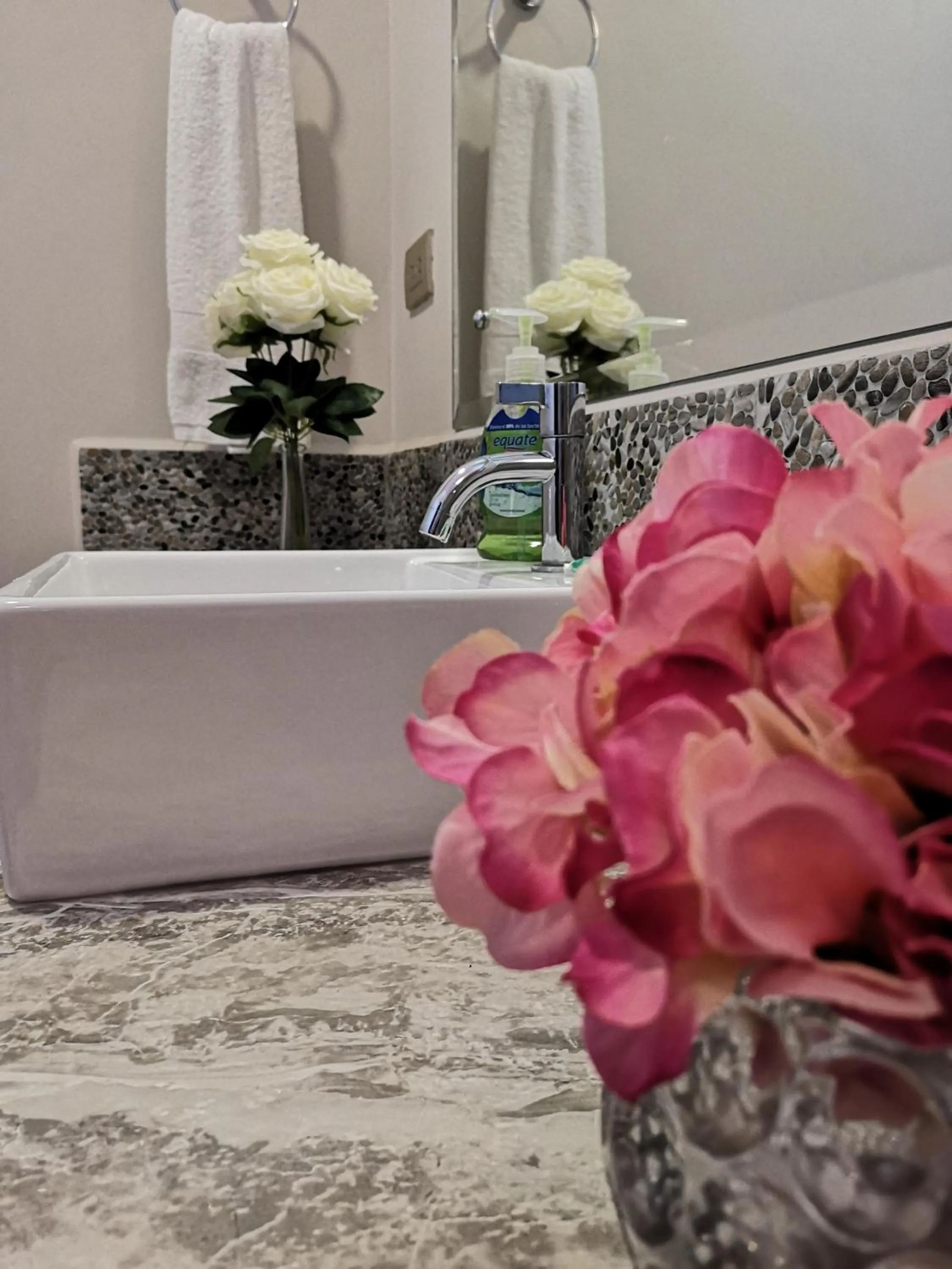 Bathroom in Hotel Amira