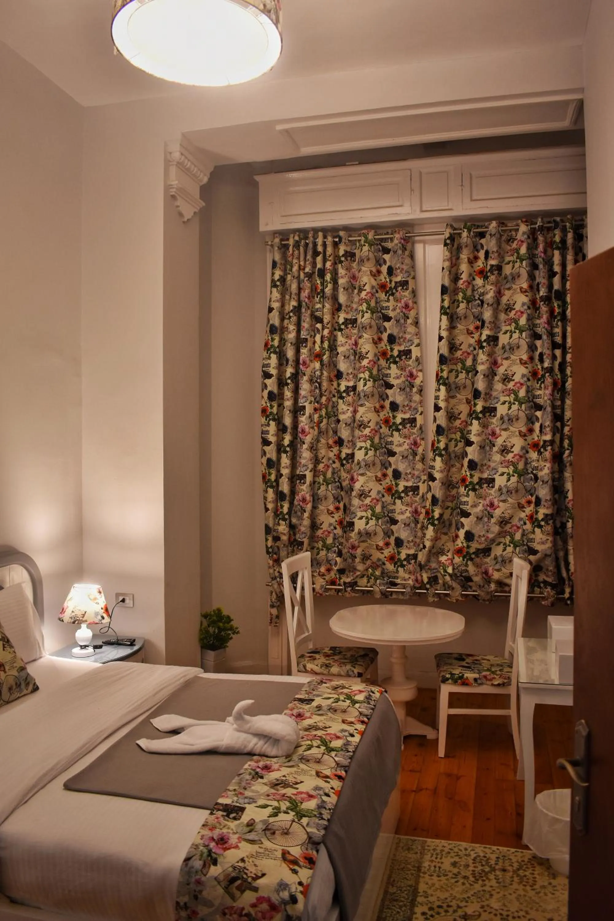 Bed in columbia sky city hotel