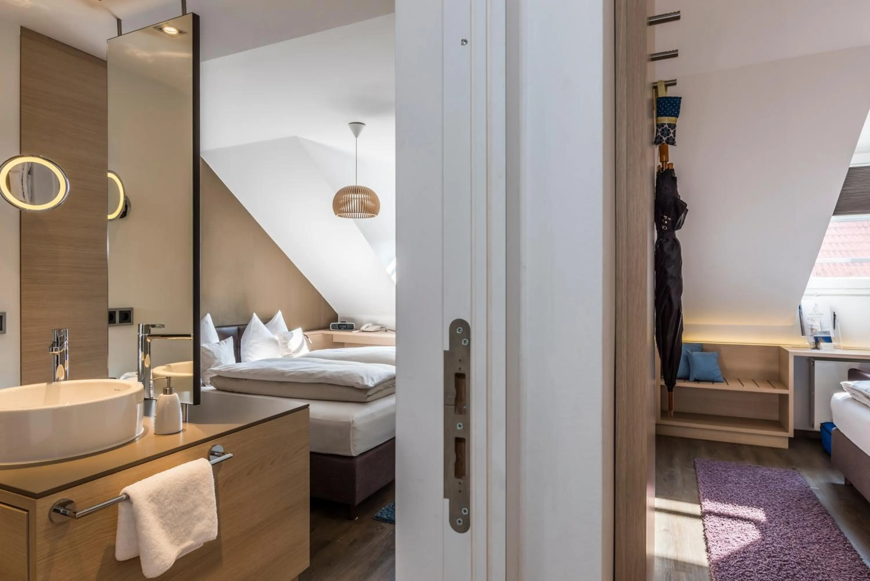 Photo of the whole room, Bed in Bavaria Boutique Hotel