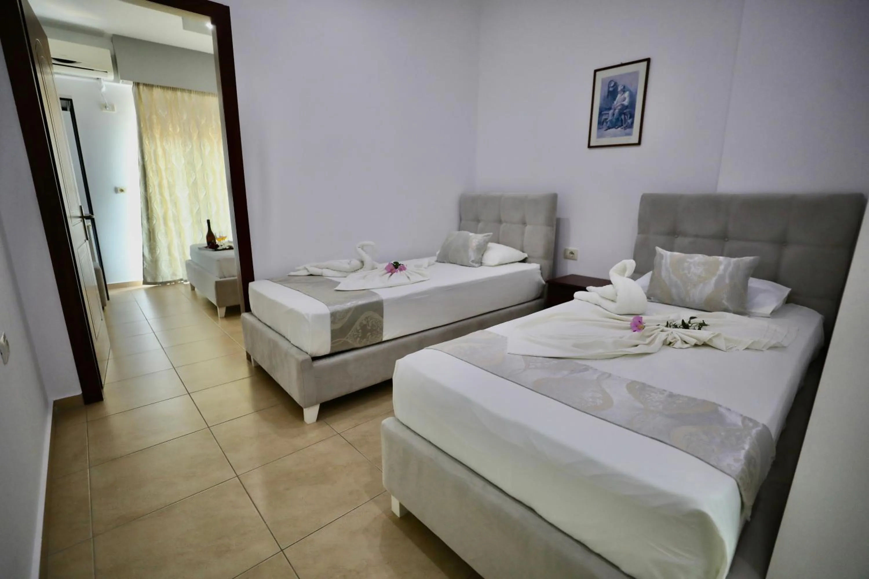 Photo of the whole room, Bed in Hotel Soan