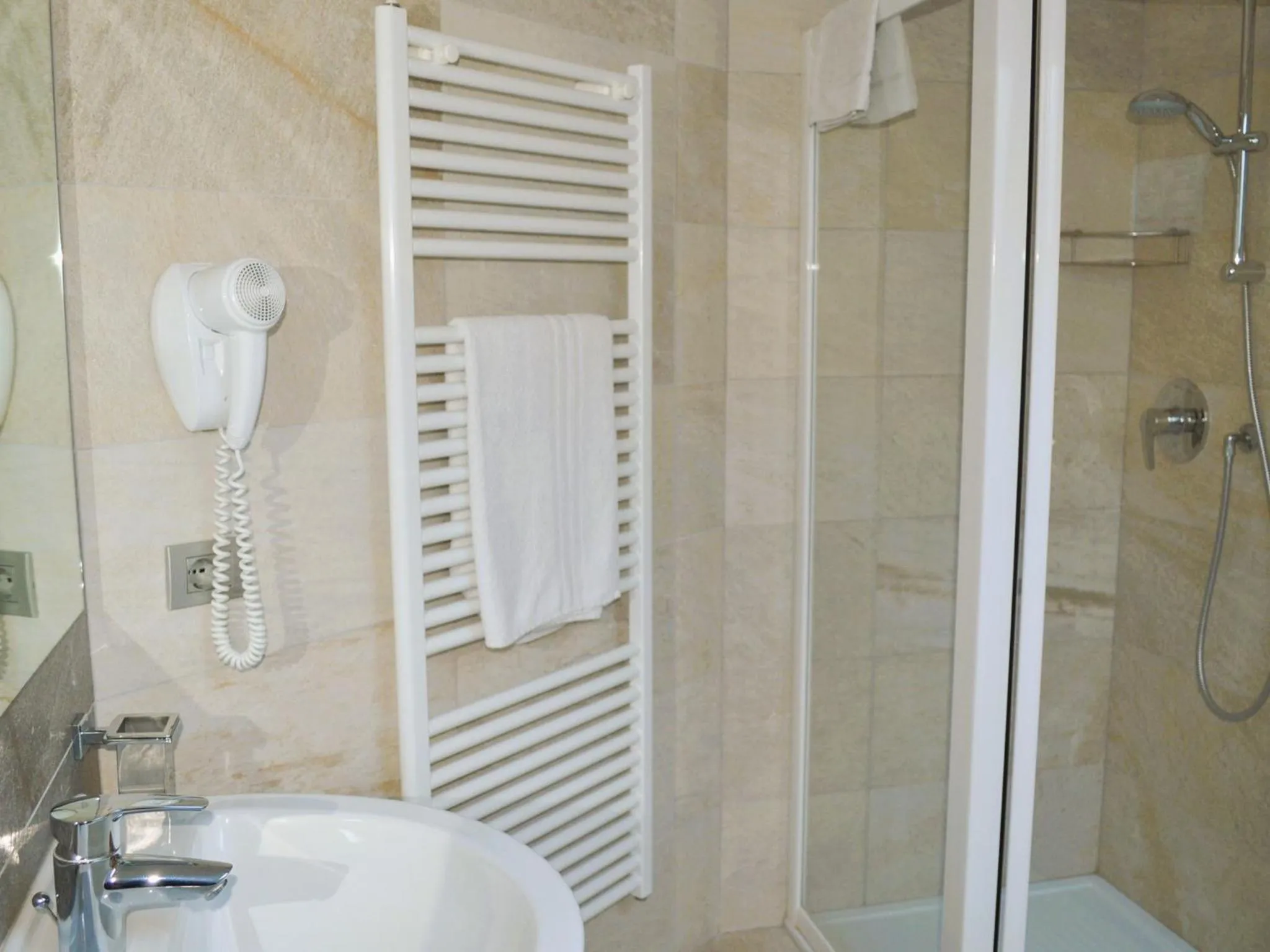Bathroom in Hotel Villa Regina