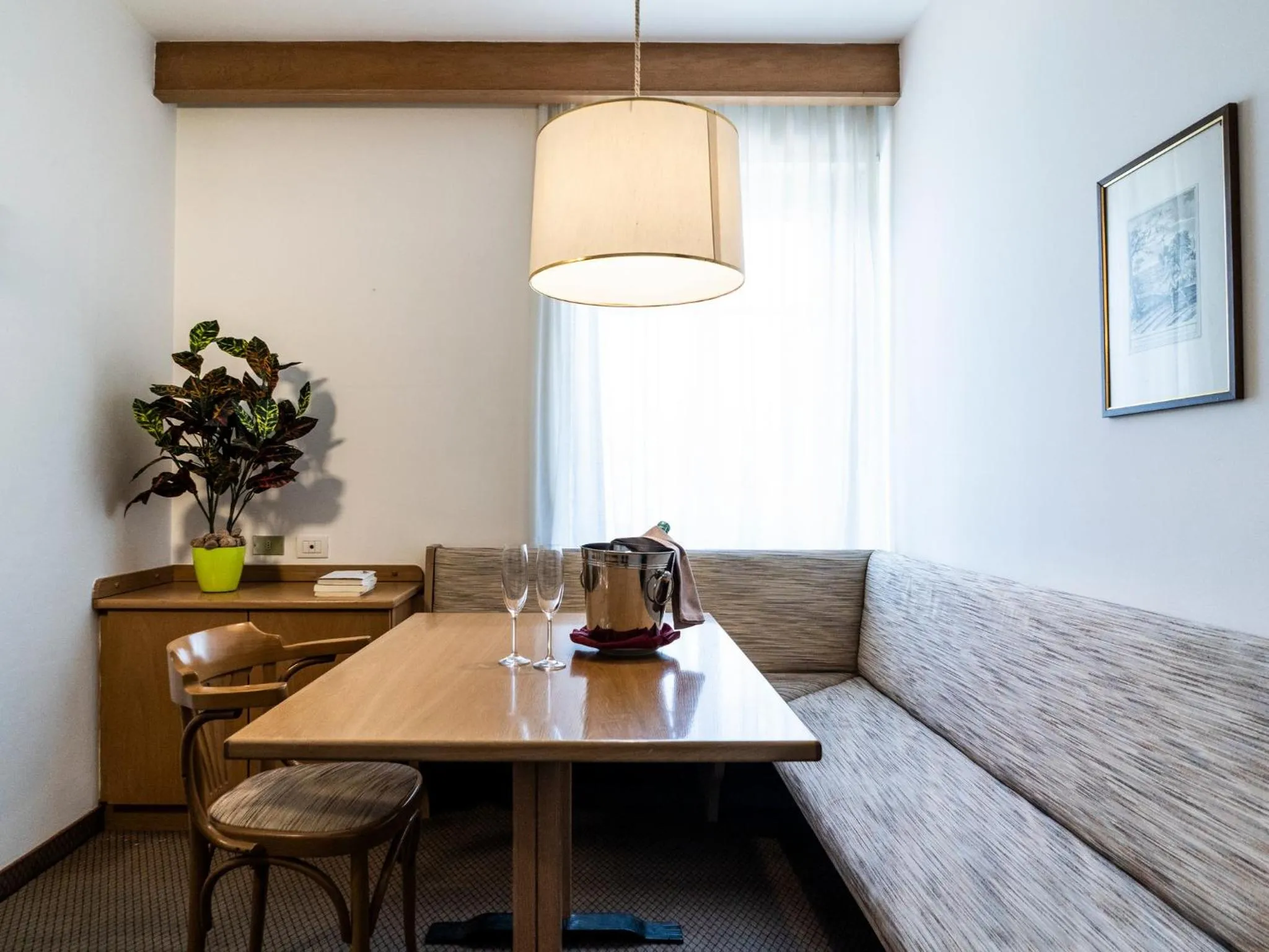 Seating area in Hotel Villa Regina