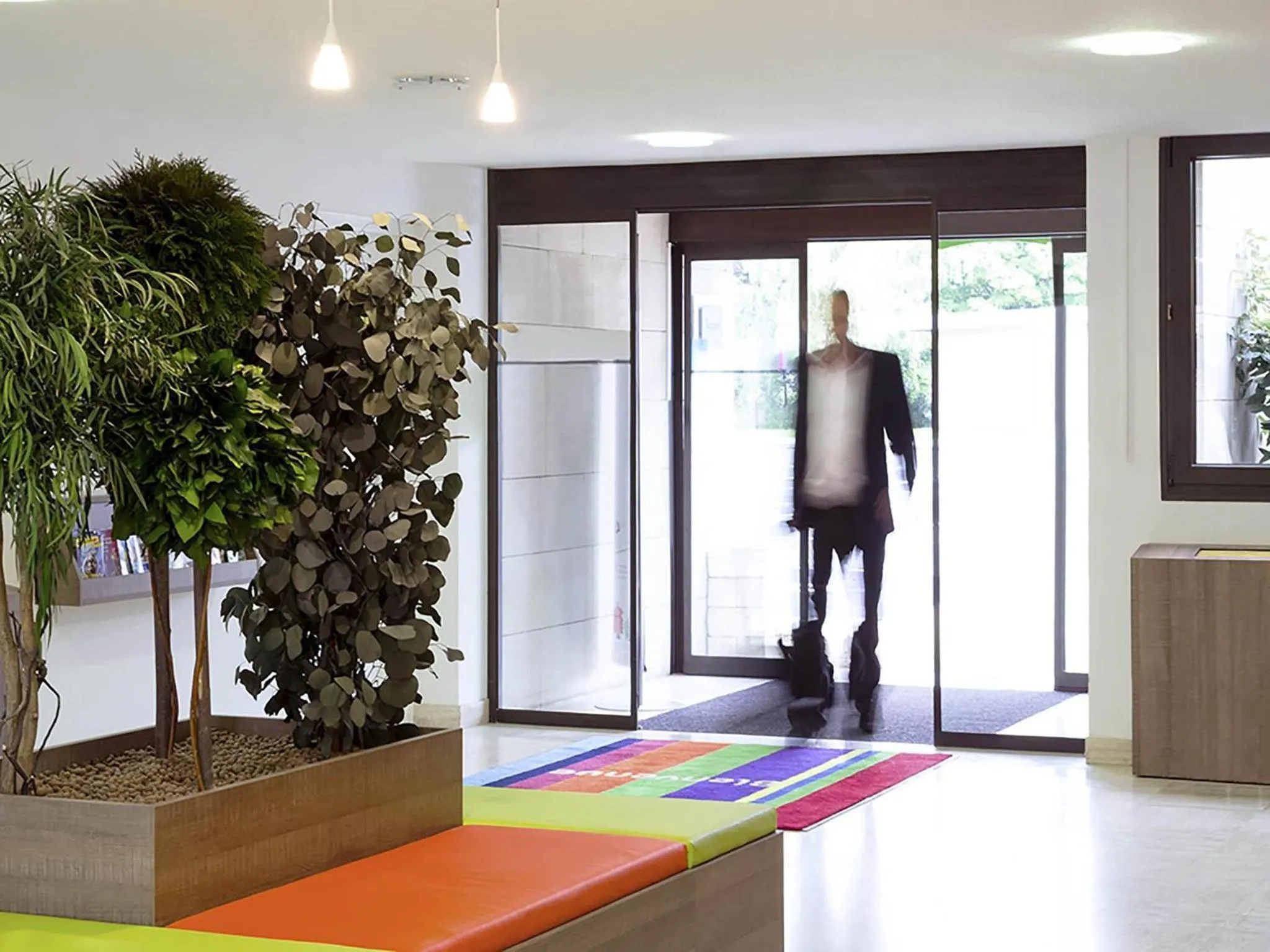 Meeting/conference room in ibis Styles Niort Poitou Charentes