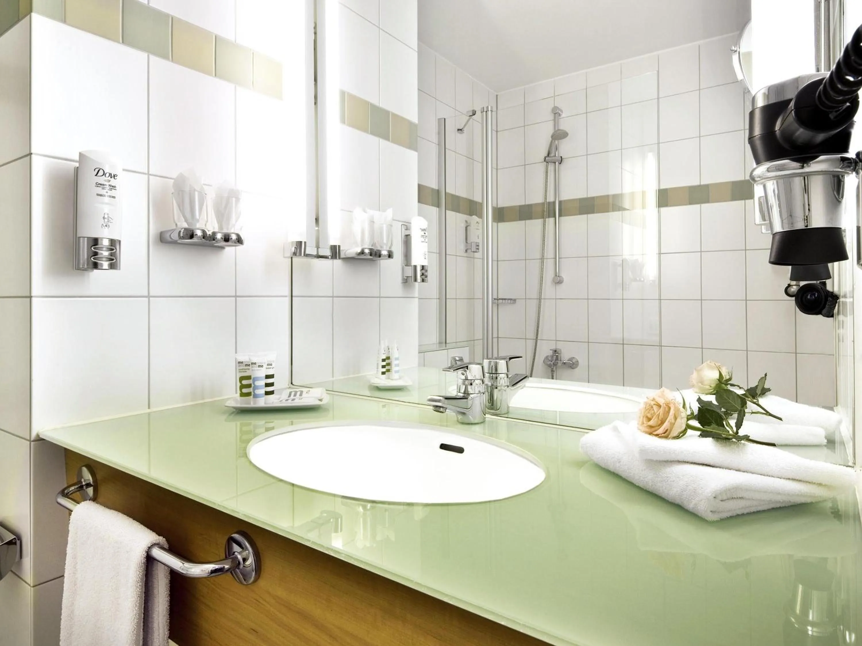 Bedroom in Mercure Hotel Dortmund City