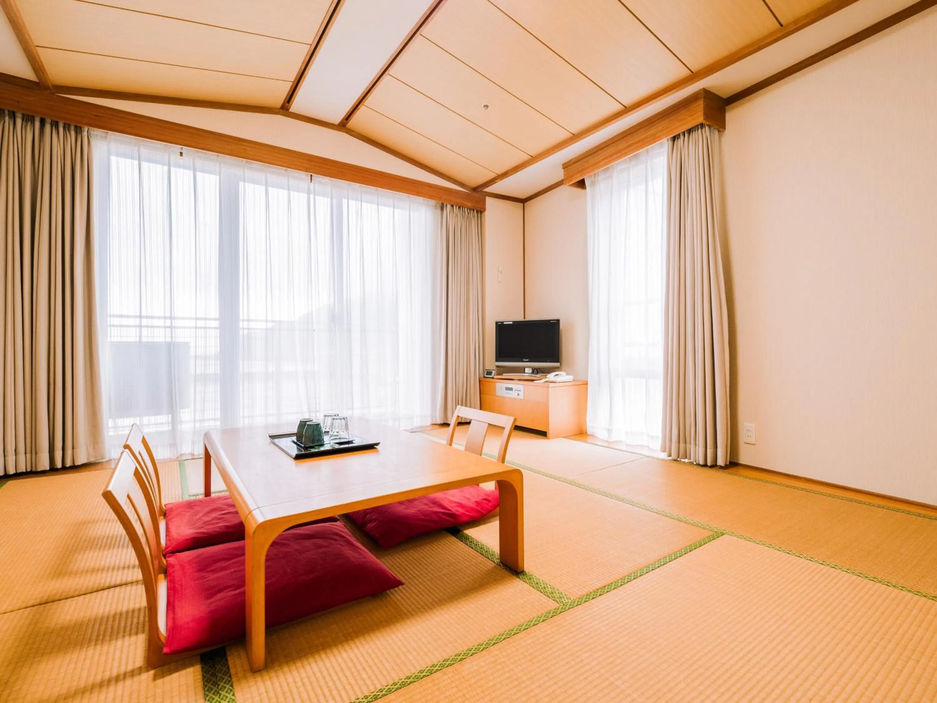 Photo of the whole room, Bed in HOTEL AreaOne KoshikiIsland