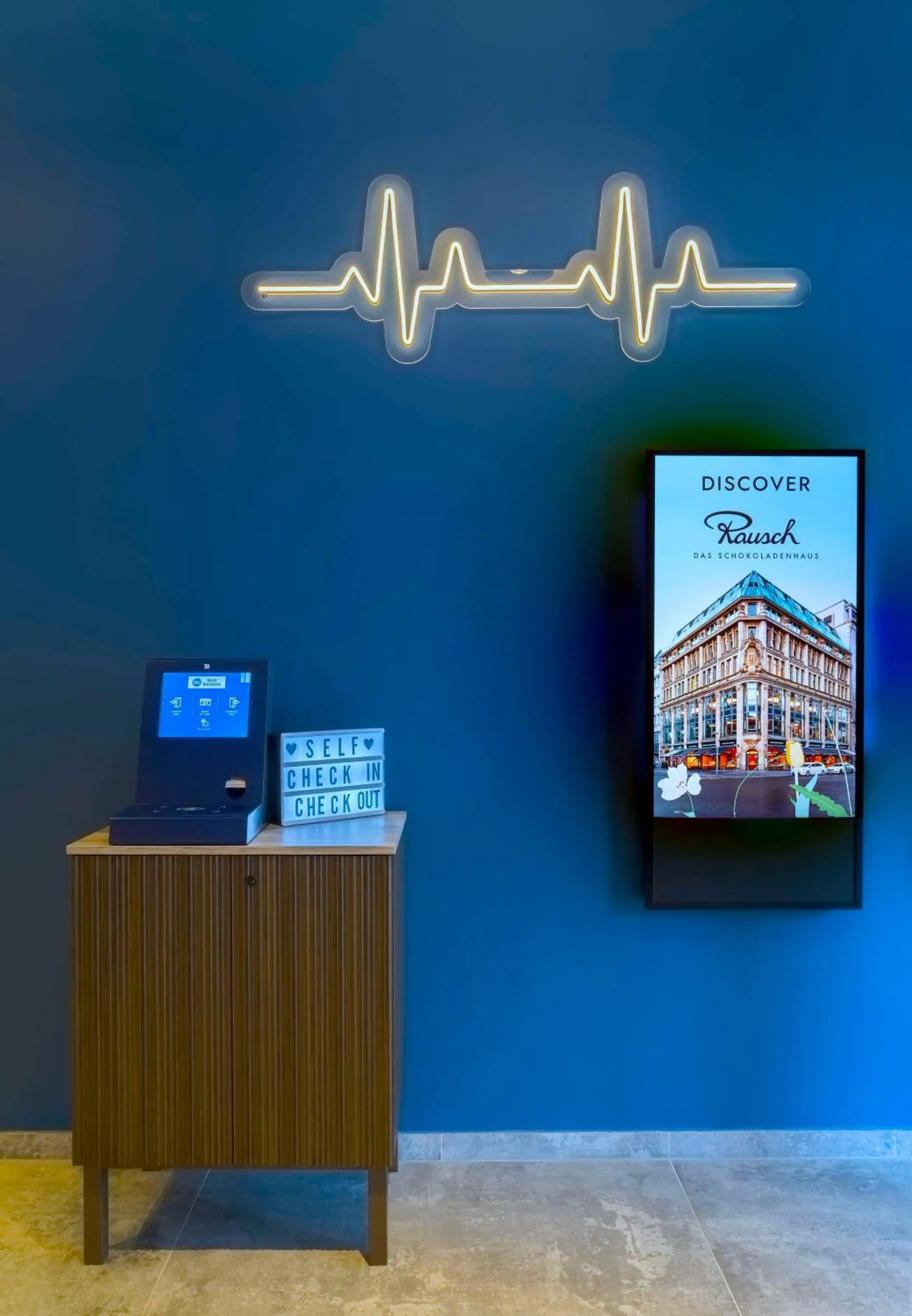 Lobby or reception in Best Western Hotel Kantstrasse Berlin